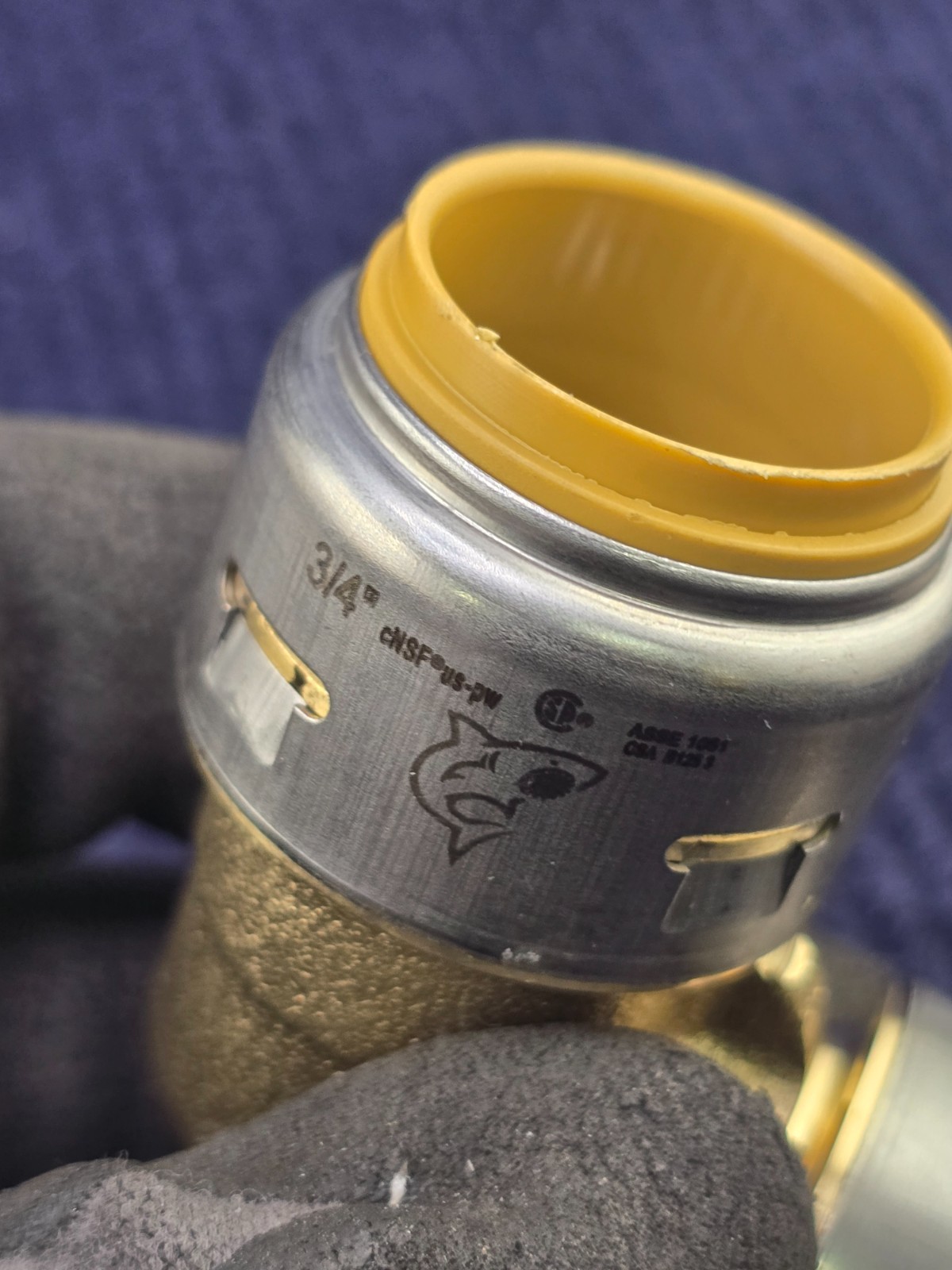 (QTY 6) SharkBite UR256: 3/4 in. Brass 90-Degree Push-to-Connect Elbow