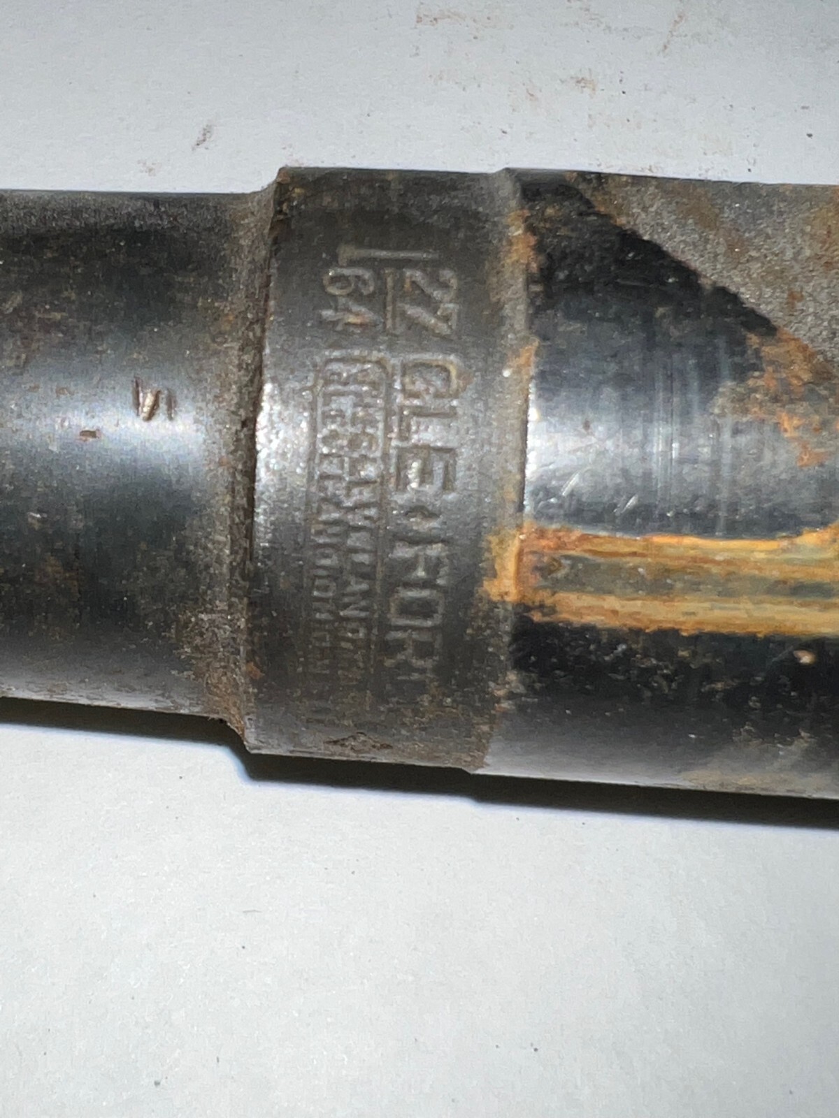 CLEVELAND MORSE TAPER DRILL BIT MT4 1-27/64″ CUT 8-3/8″ LOC 13-1/2″ OAL
