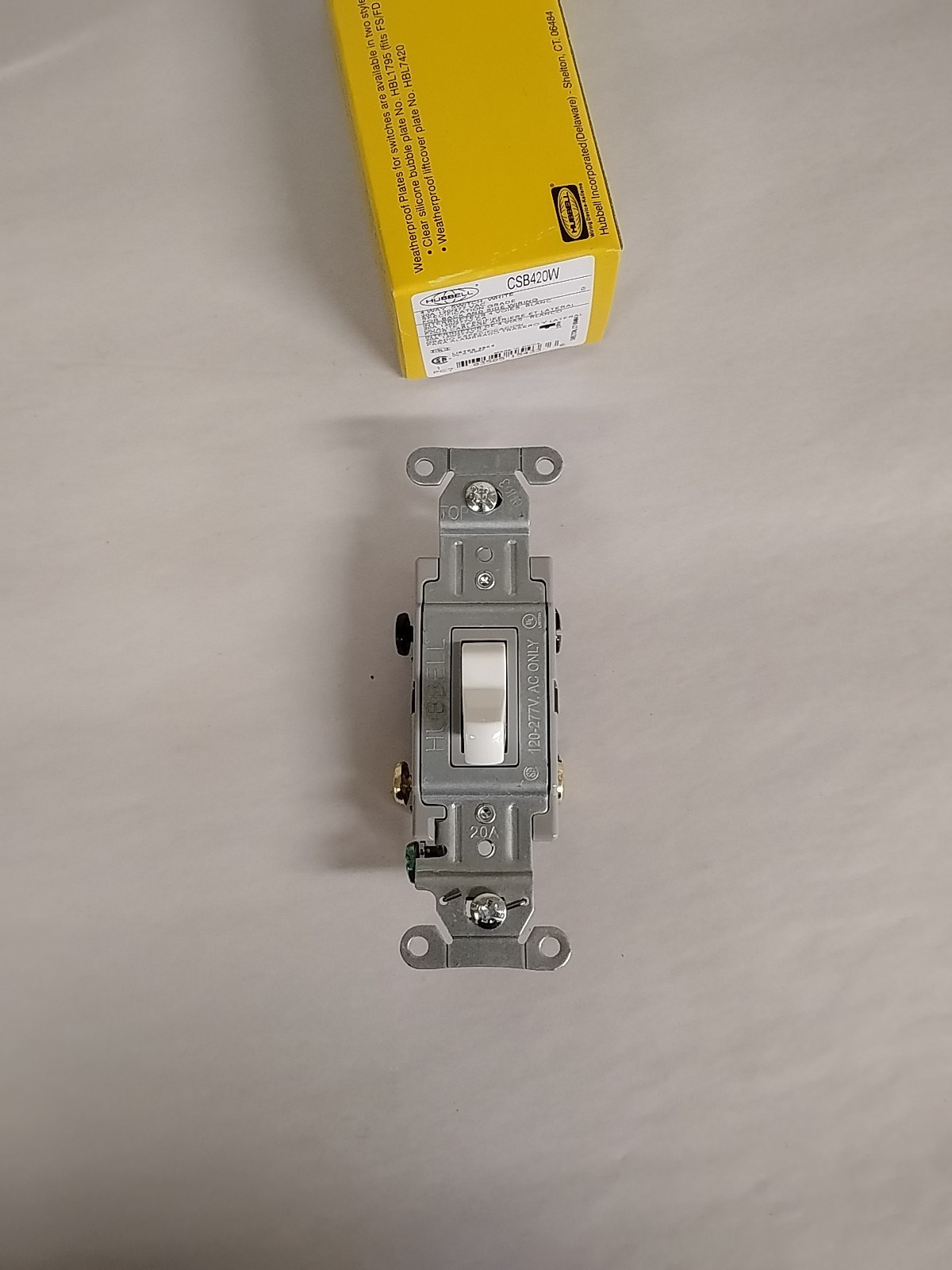 (10) Hubbell CSB420W 20A 120/277VAC 4-Way Spec Grade Toggle switch. New
