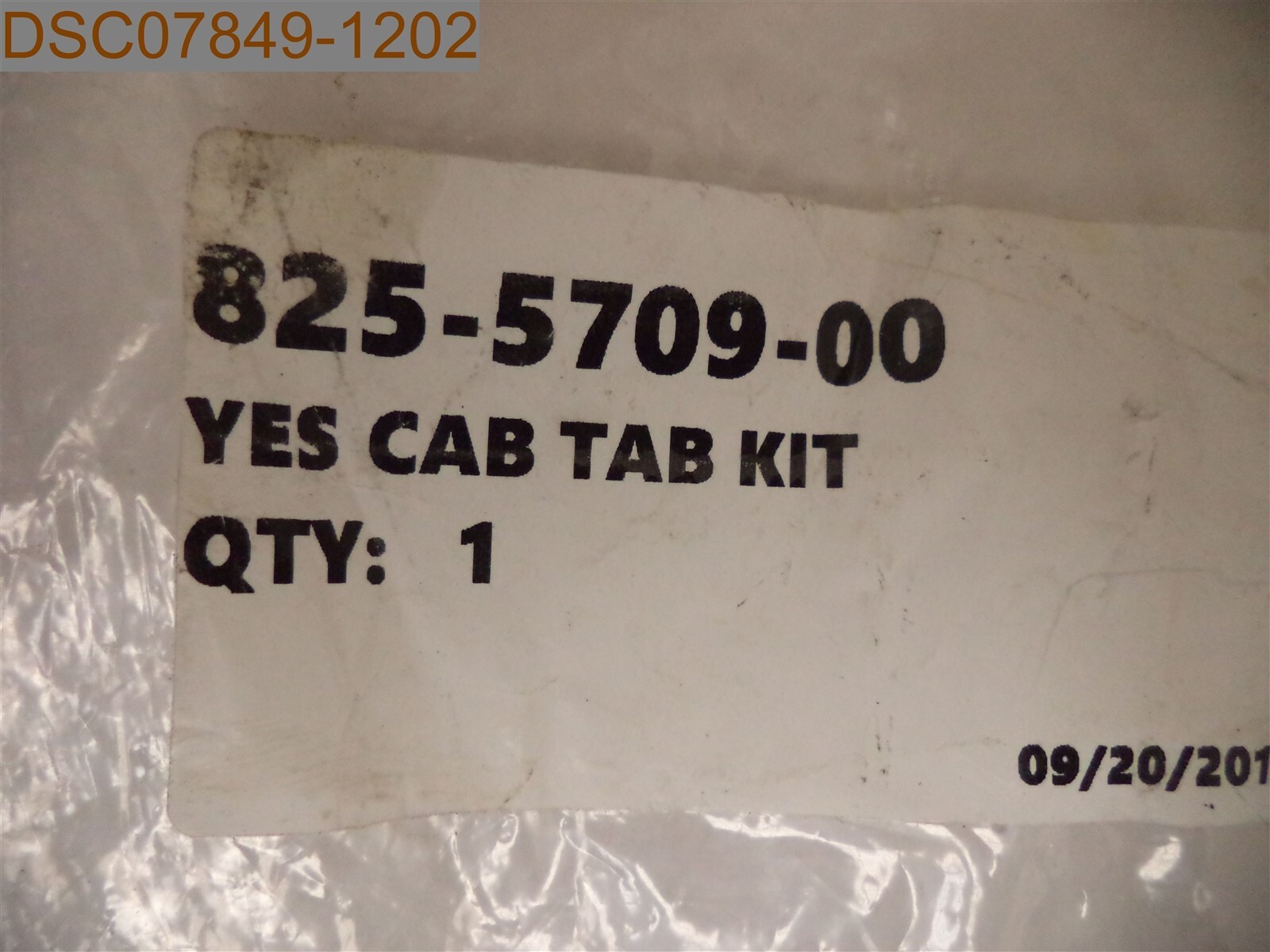 Ergotron Yes 20 Charging Wall Cabinet Tablet Hardware Kit YESCABGMPW 825-5709-00