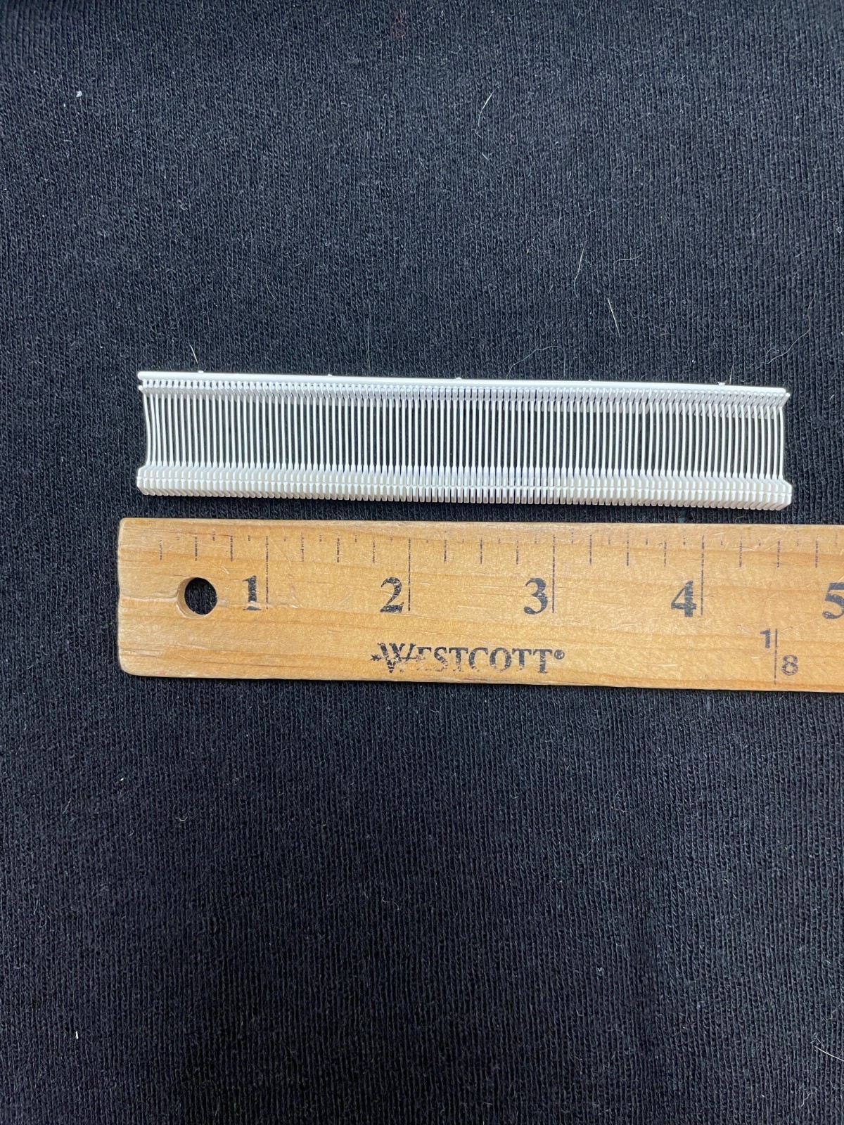 AVERY DENNISON (10,000 PACK) Fine Fabric Fasteners 0.55″ White 10696-0