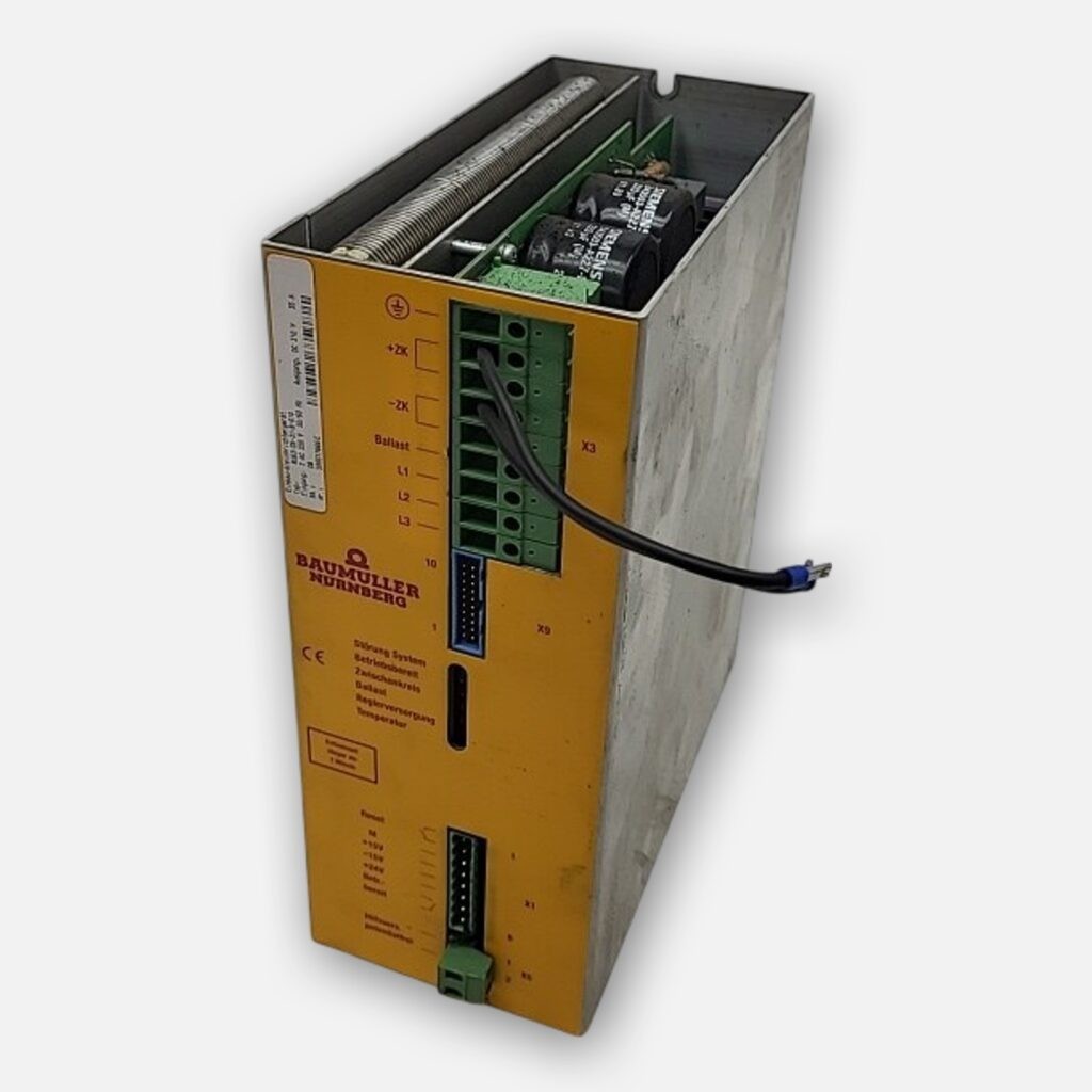 BAUMULLER NURNBERG BUG3-35-31-B-010 SERVO DRIVE 3AC, 220V, 50/60HZ