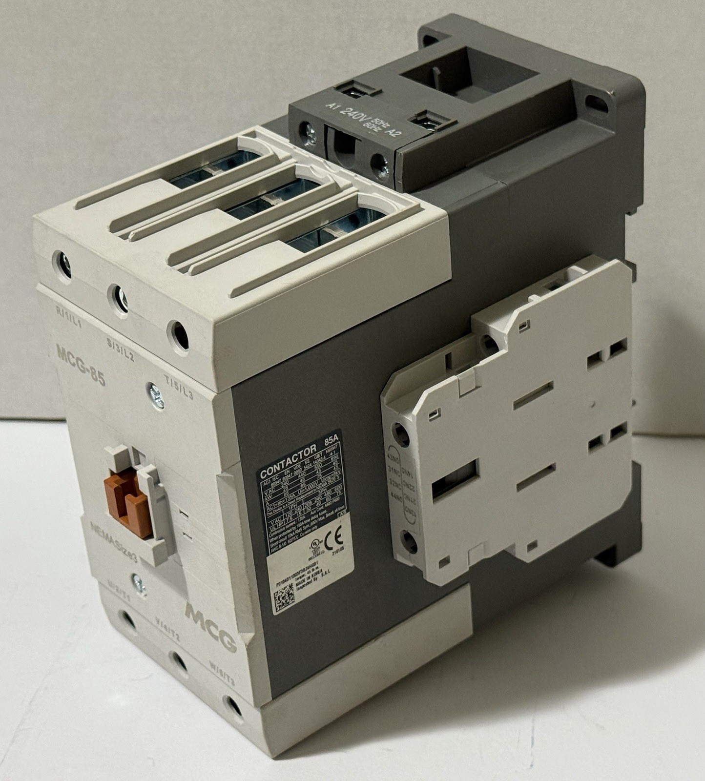 MCG INDUSTRIAL MCG-85/11-240V MAGNETIC CONTACTOR 240V 50/60Hz 1N01NC