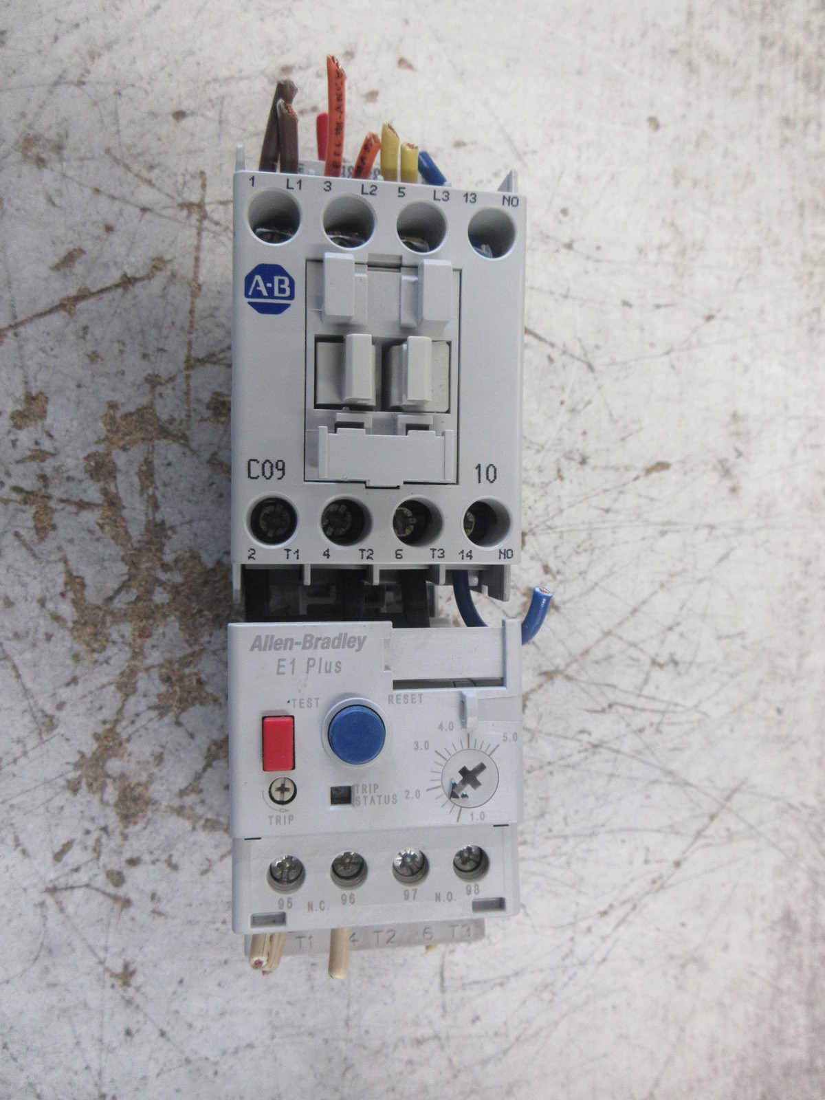 Allen-Bradley Starter 100-C09*10/193-ED1CB 120V Coil Trip: 1-5A Used