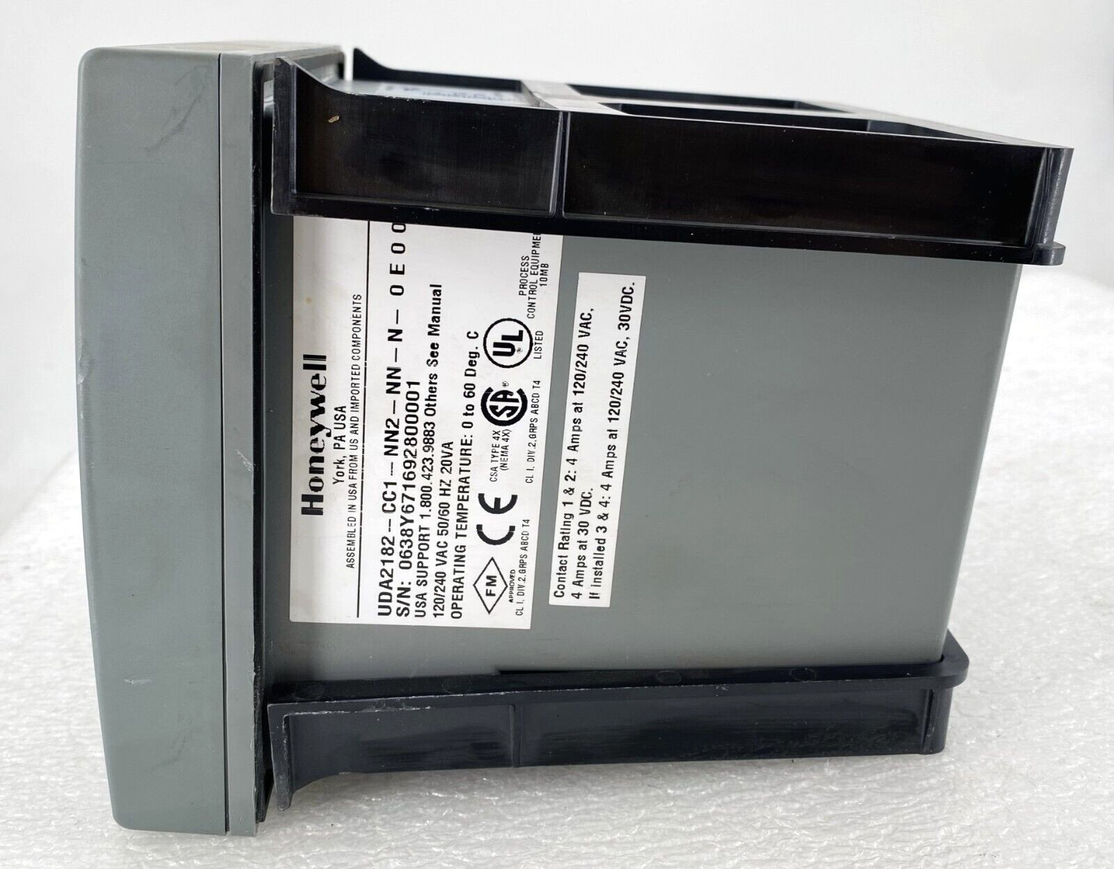 HONEYWELL UDA2182-CCA-NN2-NN-N-0E00 MULTIPLE INPUT ANALYZER