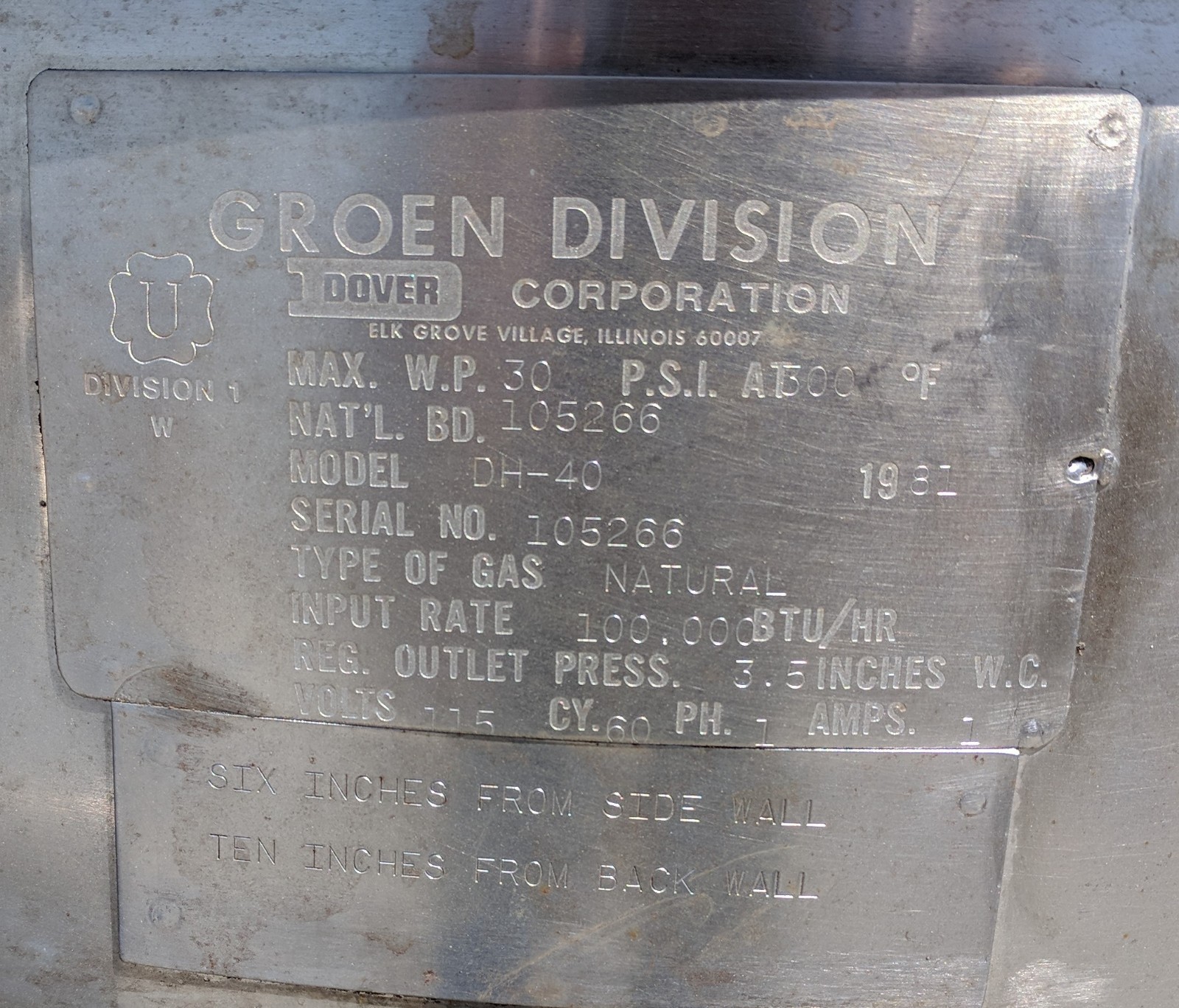 Groen DH-40 Tilting NATURAL GAS Steam Kettle, 100,000 BTU. No Agitator