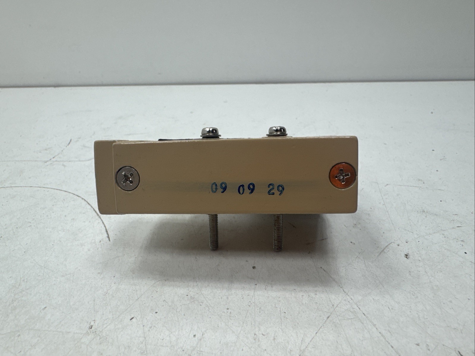 (Qty.2) Moujen MJ1-6114 Precision Oil-Tight Enclosed Limit Switches 15A 250V AC