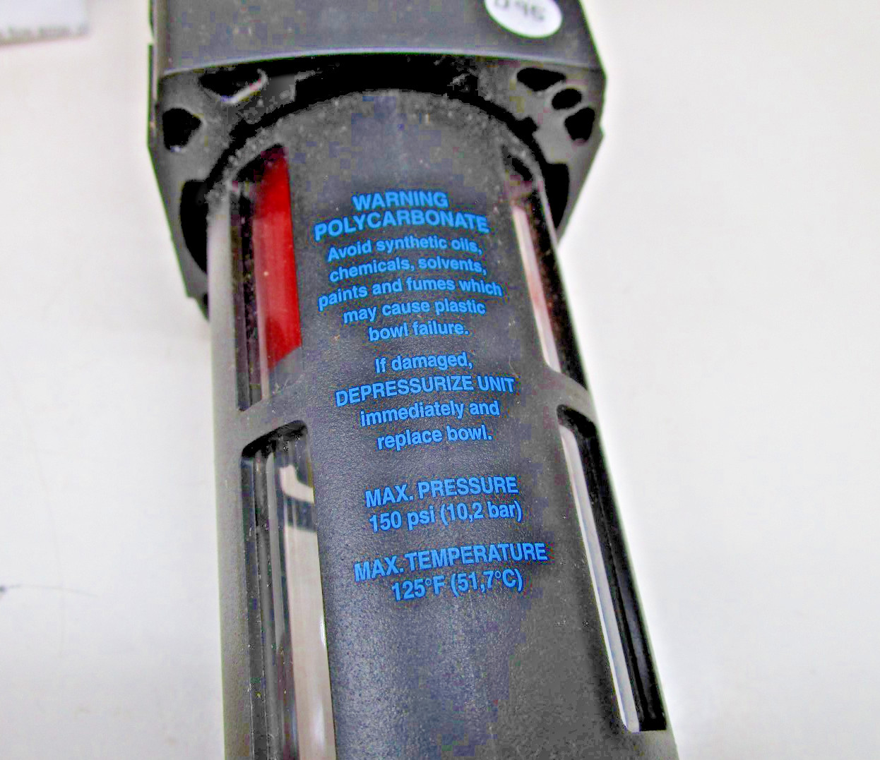 Wilkerson M18-03-BK00 Compressed Air Filter 3/8 in NPT 150 psi