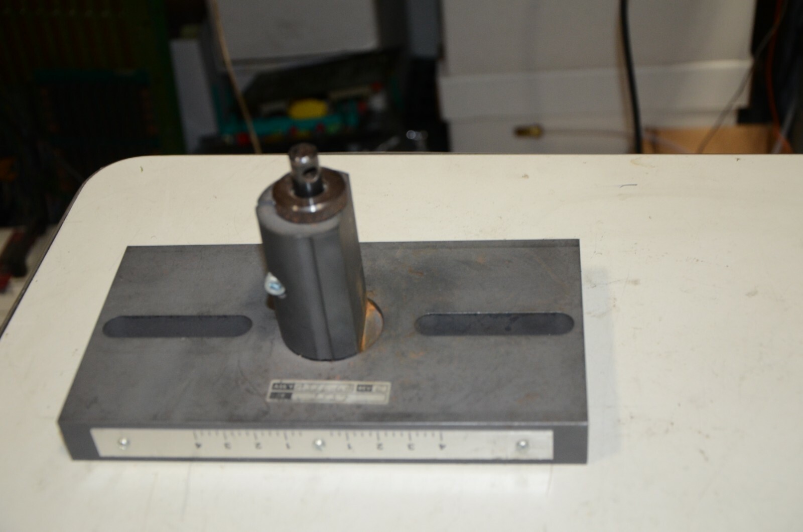Instron MTS A336-6A Low Span Support Tensile & Compression Fixture Adapter 4502