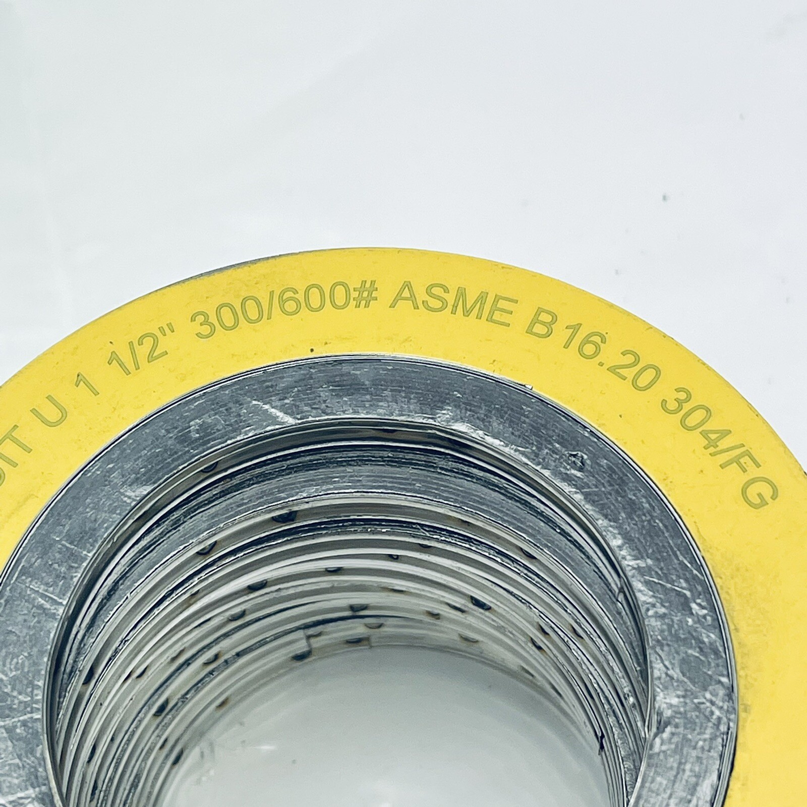 LOT OF 10 TEADIT 913 1-1/2″ 3/600# 304/ GRAF SPIRAL WOUND GASKET SWDM304G.112.30