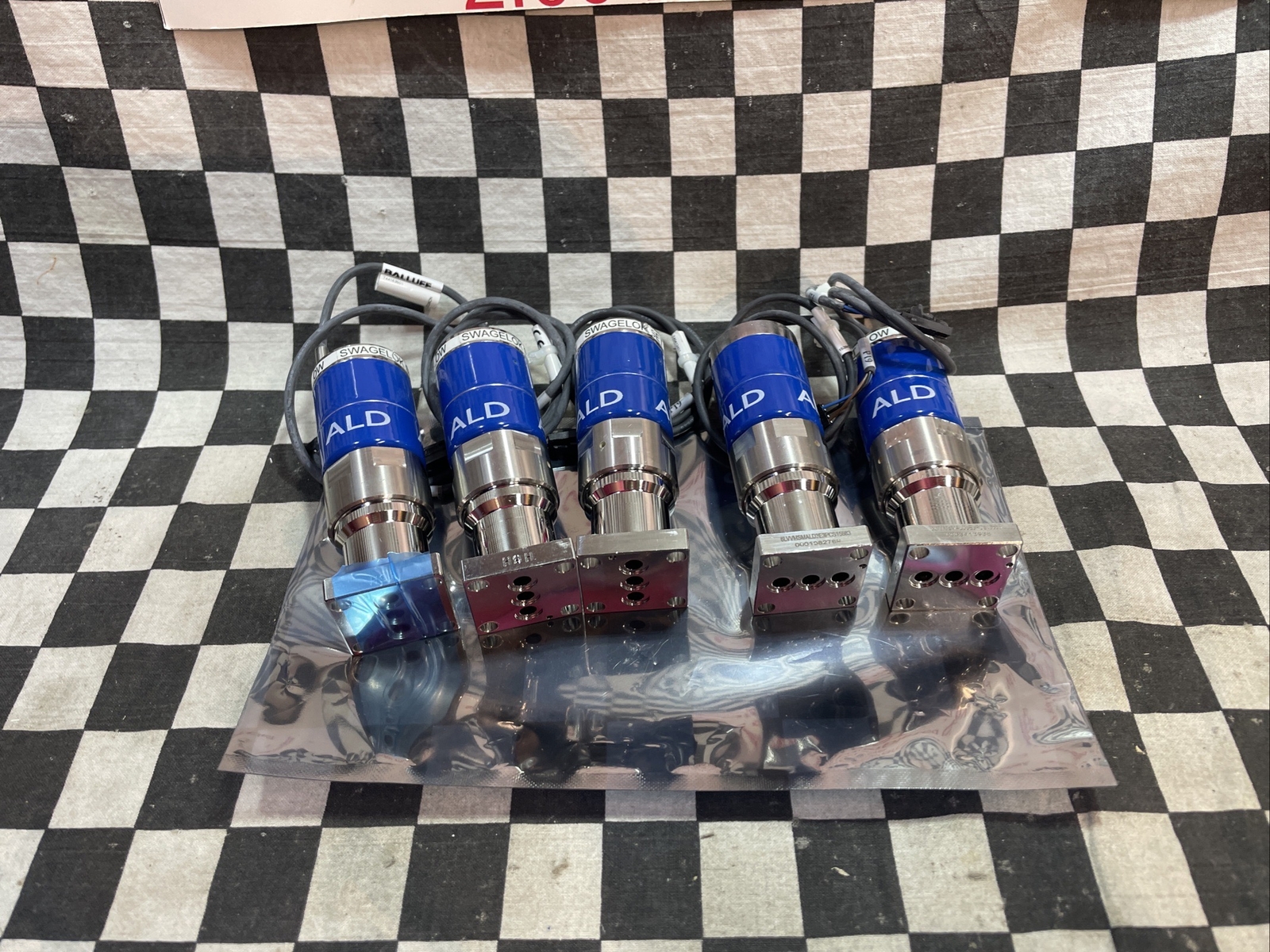 5x Swagelok ALD3E, 6LVV-MSM-ALD3E3-P-C-S-15863, BES 516-3007-E4-C-PU-05 #1644T17
