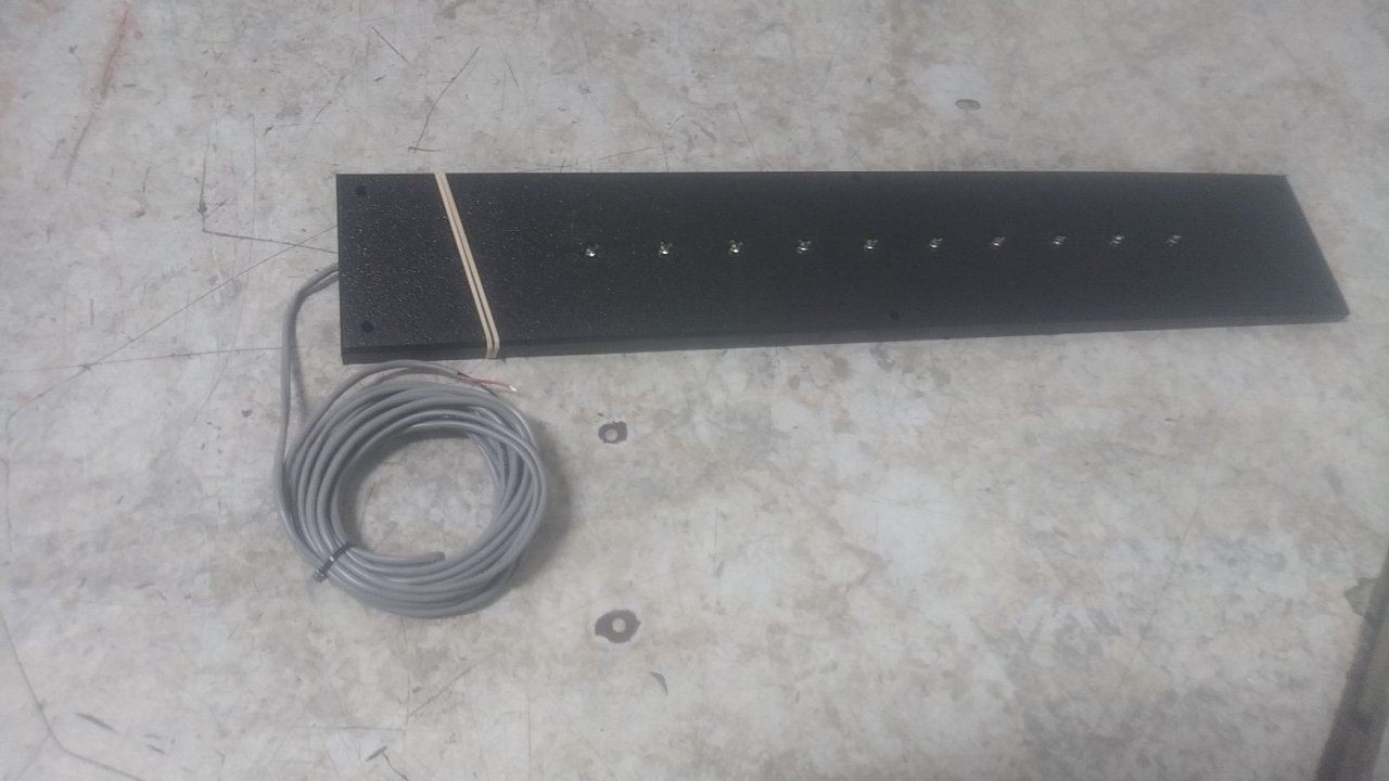 Ideal Warehouse Innovations, Inc. 60-5414-U 22-1/2 In Overall L Guide Light (BW)