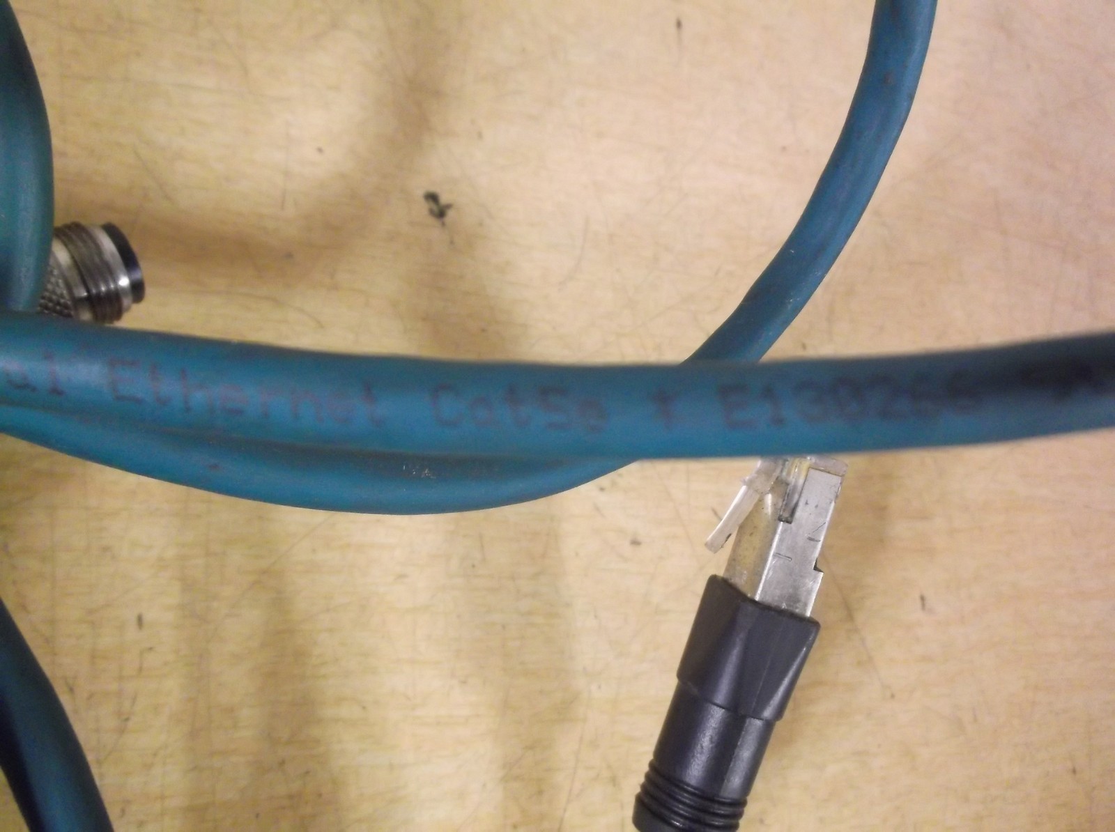 Industrial Ethernet Cable Cat5e E130266 *FREE SHIPPING*