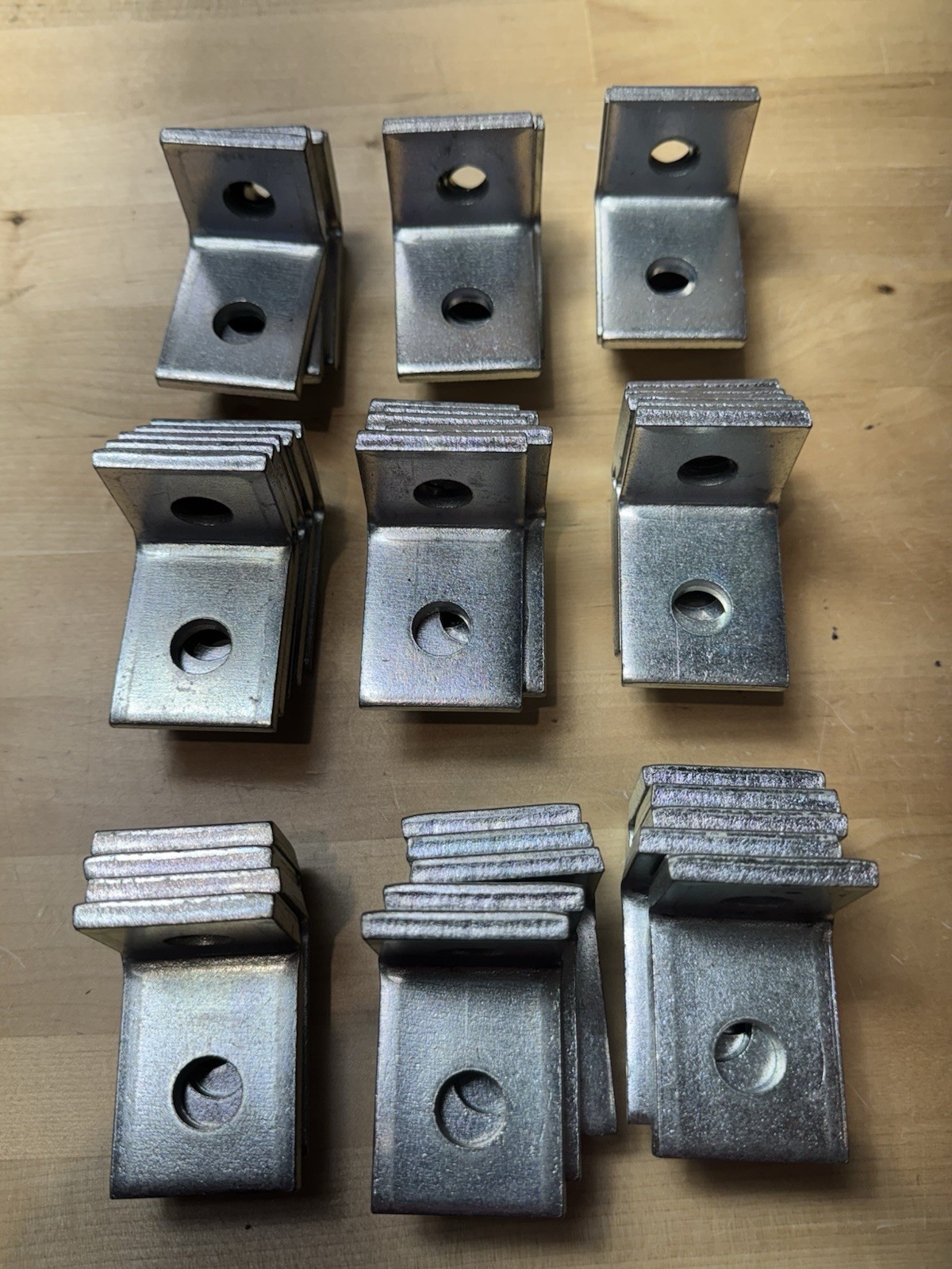 44 QTY – Superstrut AB201-EG 90deg Steel Angle Fitting w/ Silver Galv LOT