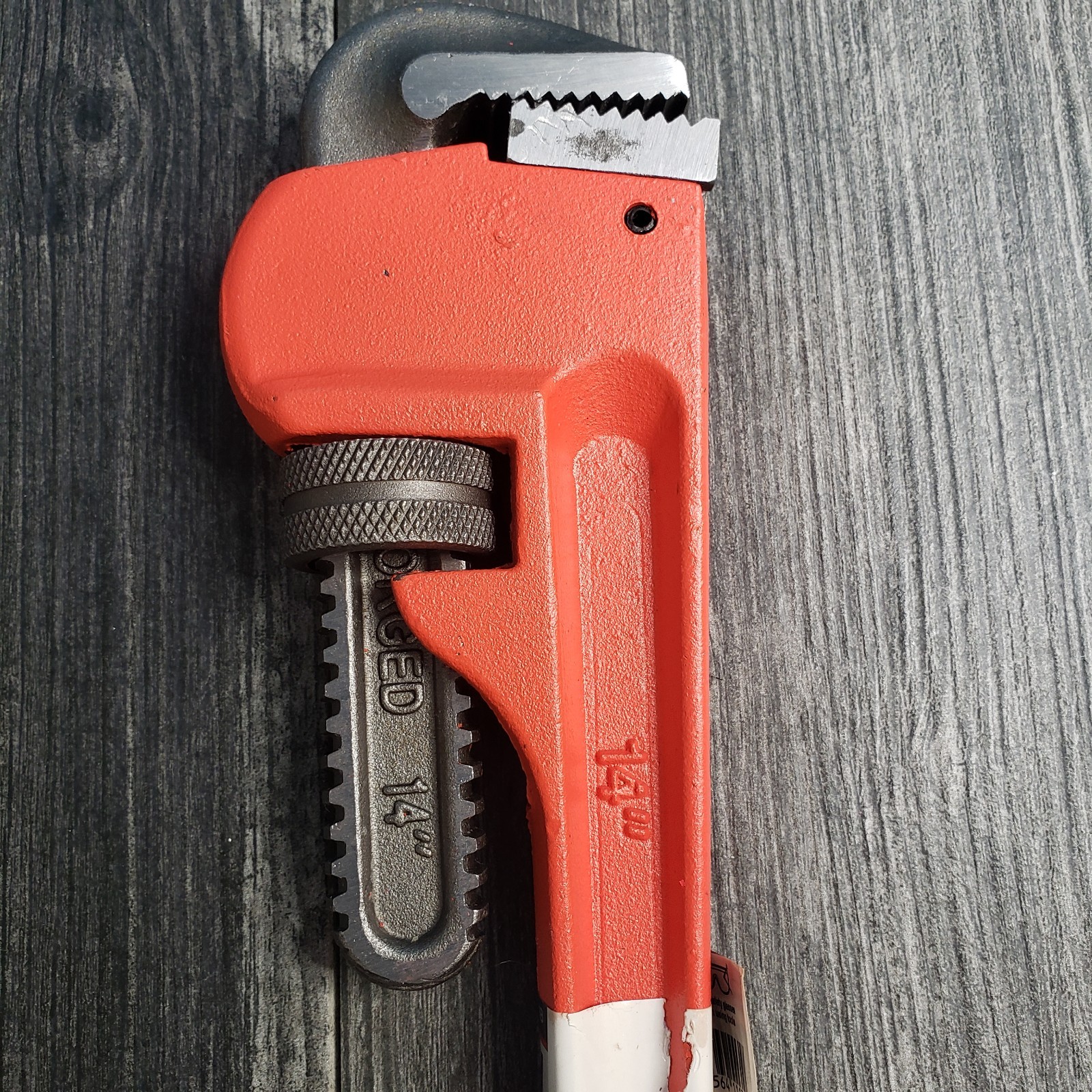 Performance Tool W1133-14B 2 in. Serrated Jaws Straight Pipe Wrench 14 L in.