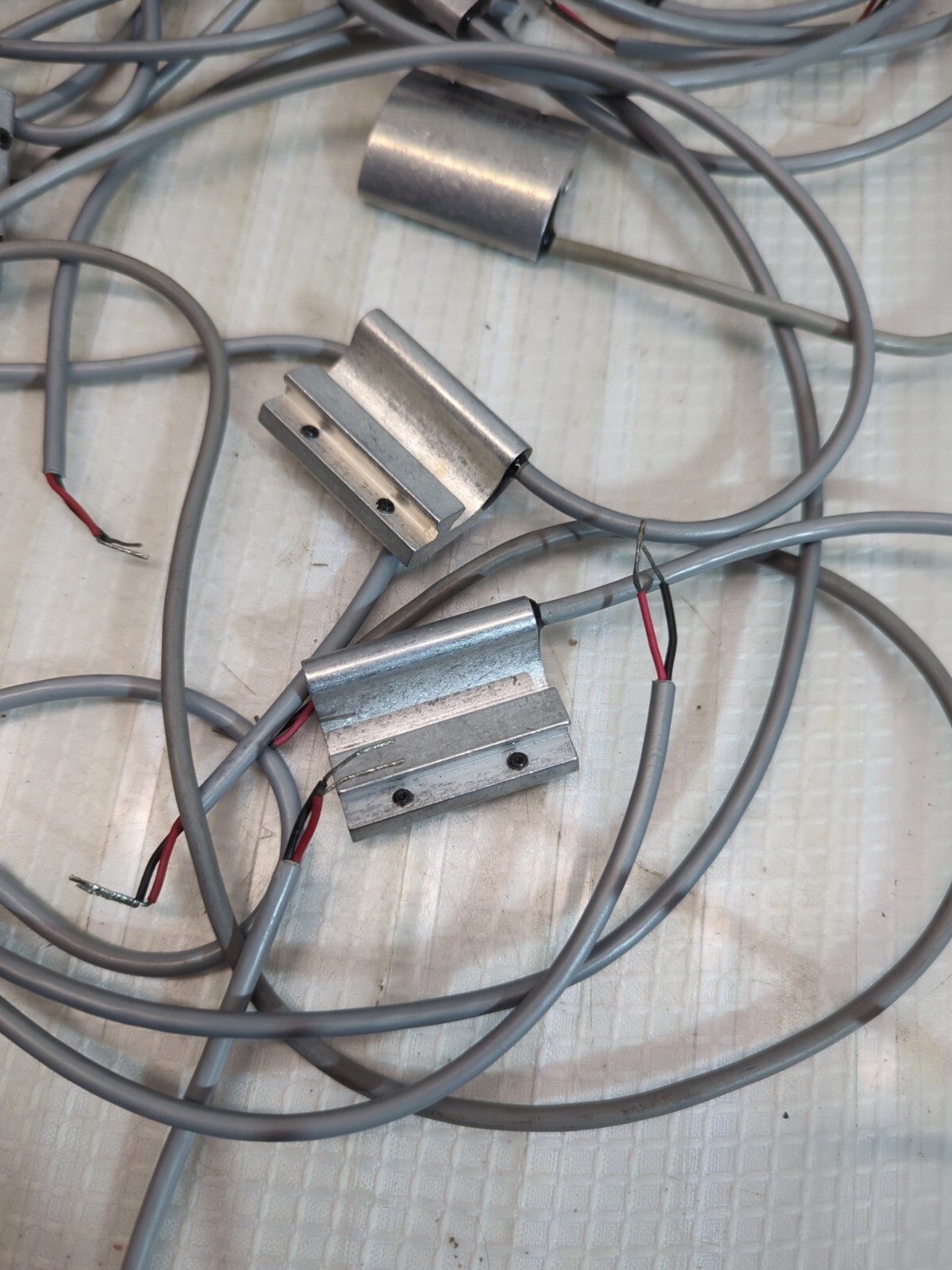 BIMBA MAGNETIC REED SWITCH MRS-.087 LOT OF 31 ULTRAN CYLINDER TRACK MOUNTED