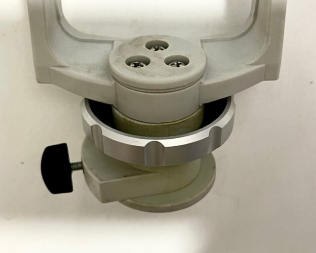 Moller-Wedel Spectra 500 Microscope Head with 12.5 X/17 B Eyepieces, F=250 Lens
