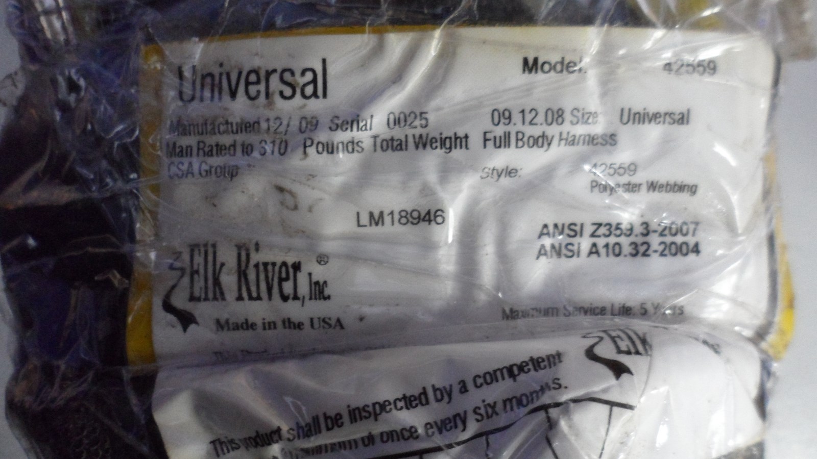 ELK RIVER UNIVERSAL FULL BODY HARNESS 310 LBS. 42559