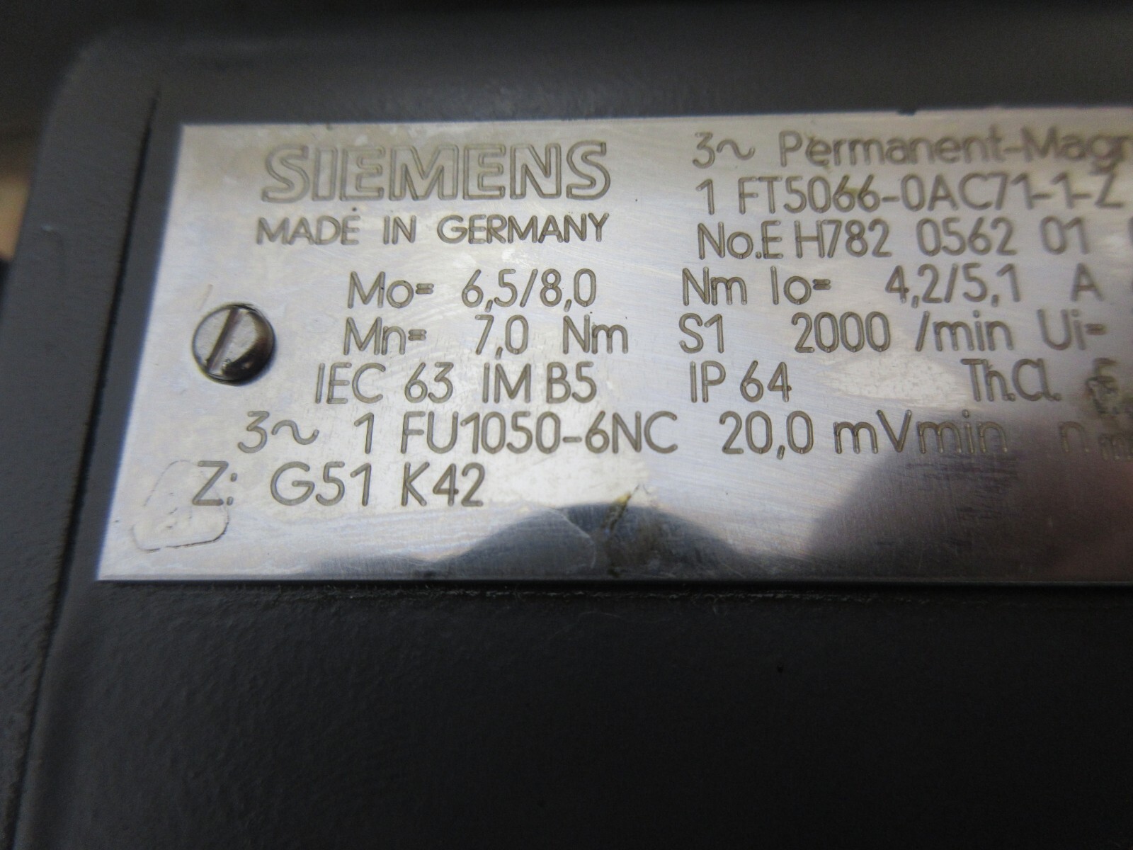 SPECIAL PRICE SIEMENS MOTOR 1 FT5066-0AC71-1-Z E H782 0562 01 1FU1050-6NC EACH 1