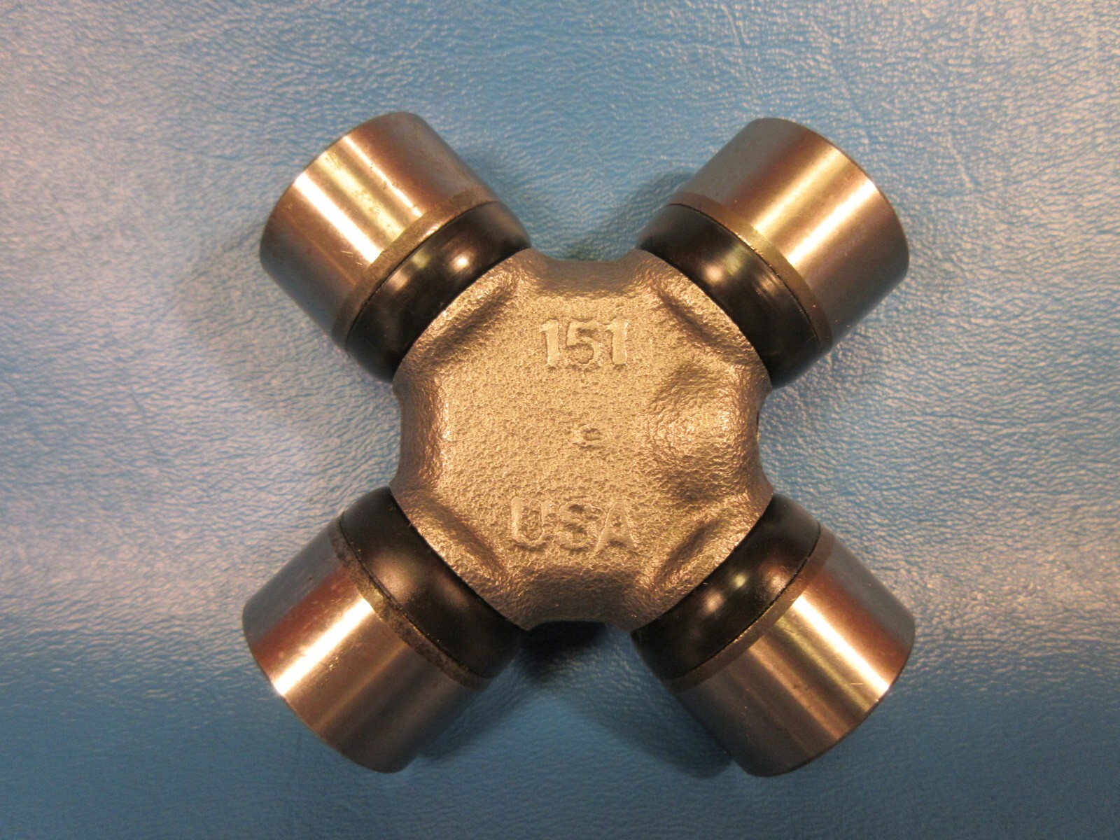 CARQUEST 1-0153, U Joint, Greaseable Universal U Joint