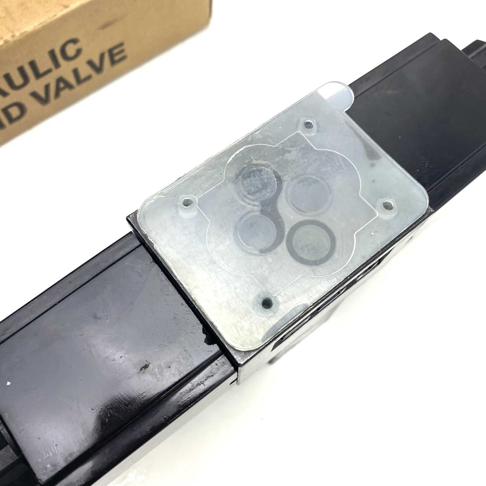 Directional Control Valve Pro-Active Fluid Power DG4V-3S-6C-M-FTWL-B5-60