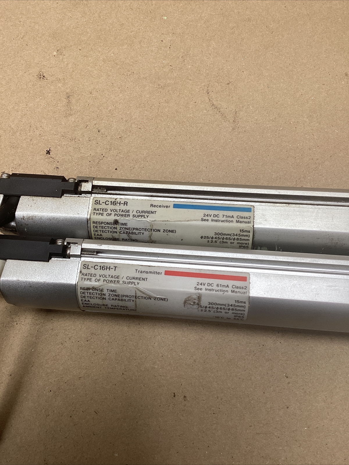 KEYENCE Light Curtain SL-C16H-R & SL-C16H-T Trans/Receiver #2176FMLH53