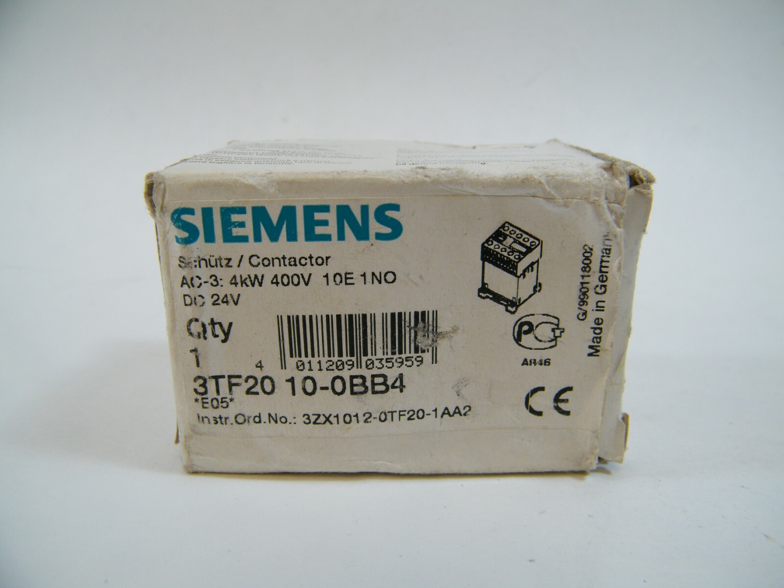 NEW! SIEMENS CONTACTOR, AC-3, 4 KW, 400 V, DC 24V, 3TF20 10-0BB4