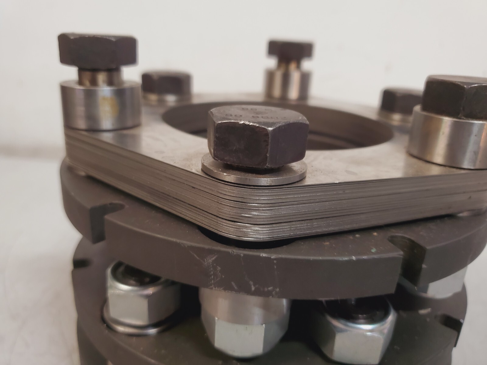 Close Coupled Split Assembly 2009 06 A S99 | 7-3/4″ Diameter