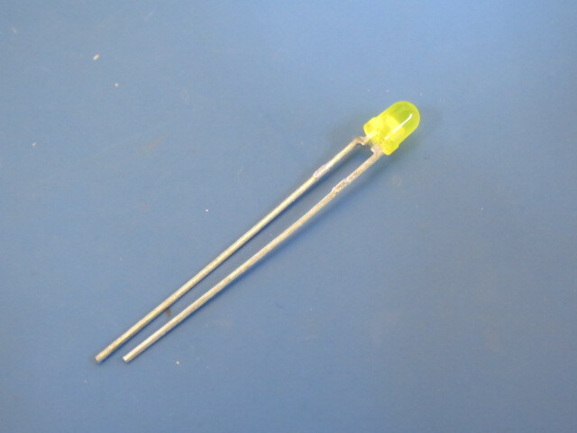 GENERIC LTL-4251N Qty of 100 per Lot YELLOW DIFF.T/H