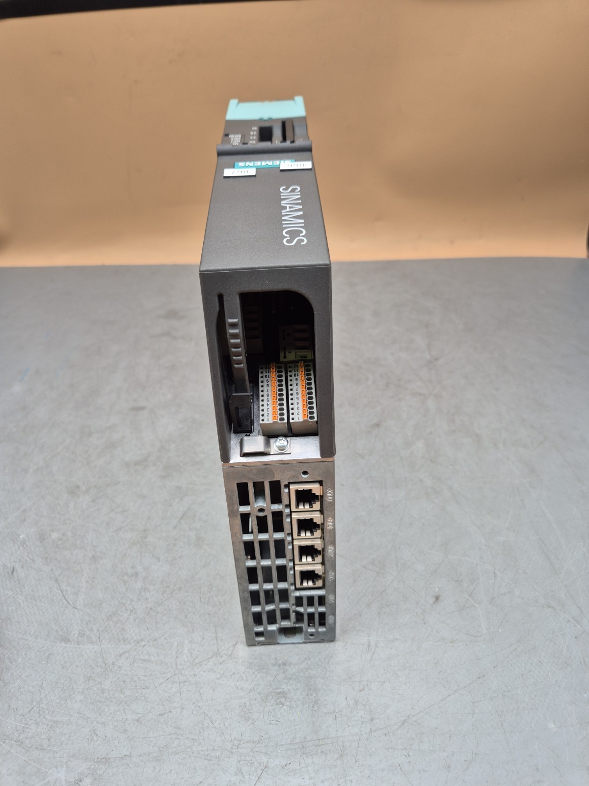 SIEMENS 6SL3040-0MA00-0AA1 + 6SL3055-0AA00-2TA0 + 6SL3054-0CF00-1AA0 VERSION:F