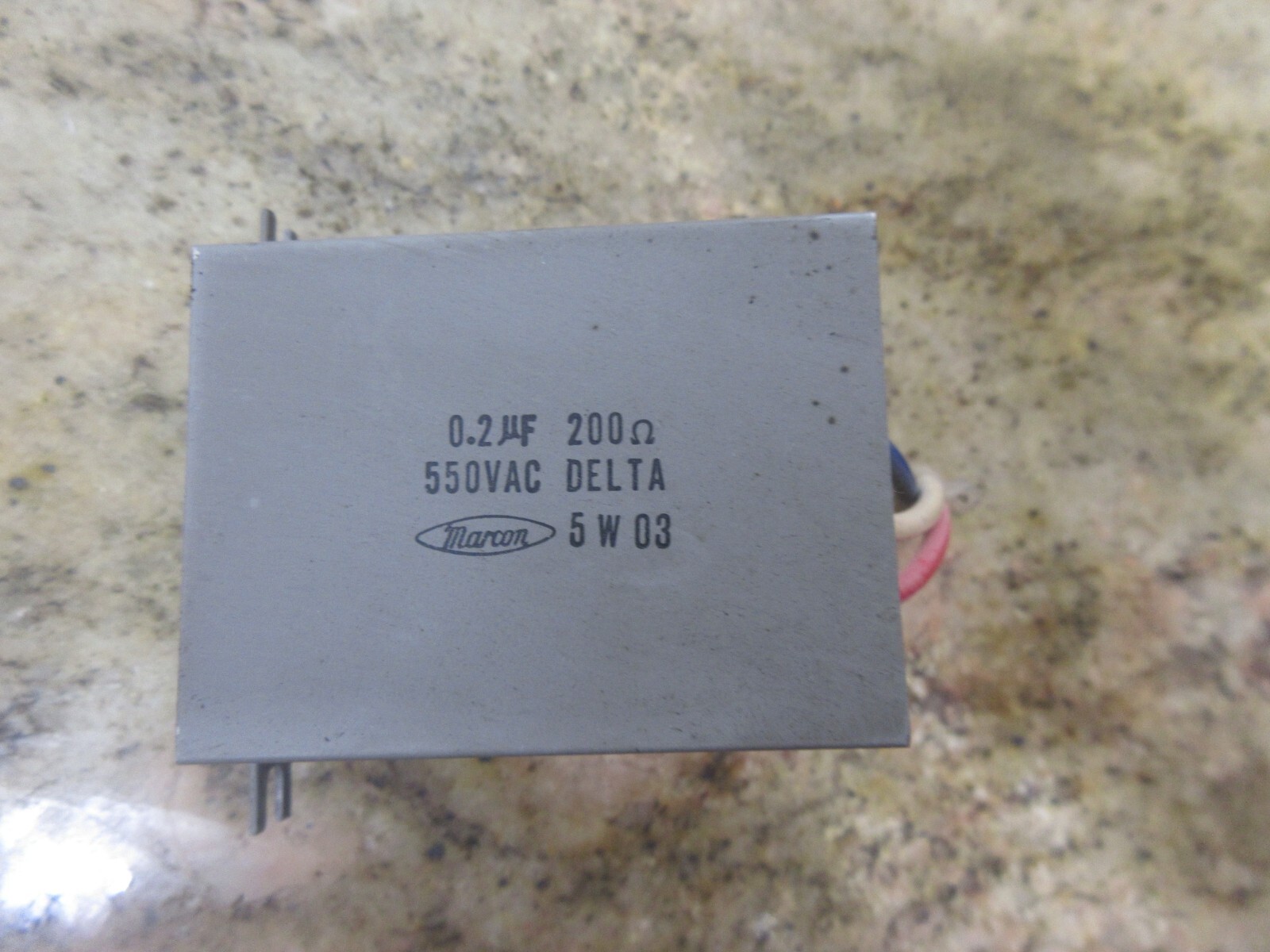 MARCON SPARK KILLER 0.2UF 200OHM 550 VAC DELTA 5 W 03 LOT OF 4 PIECES