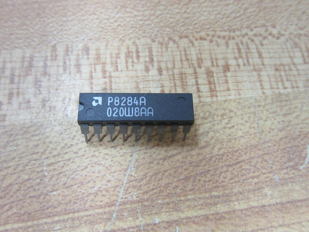 Advanced Micro P8284A Integrated Circuit 020W8AA (Pack of 2)