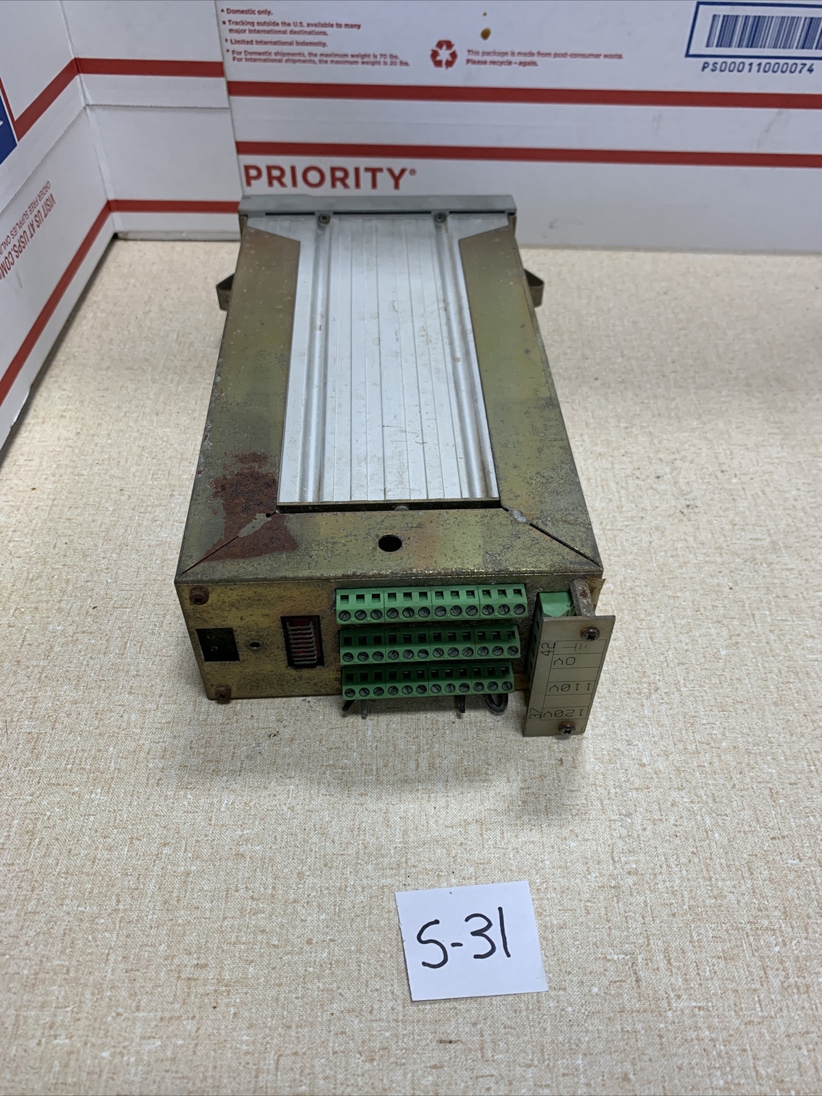 FISHER DPR900X1-A7 CONTROLLER TYPE DPR900 DPR900X1A7 12B7588X052