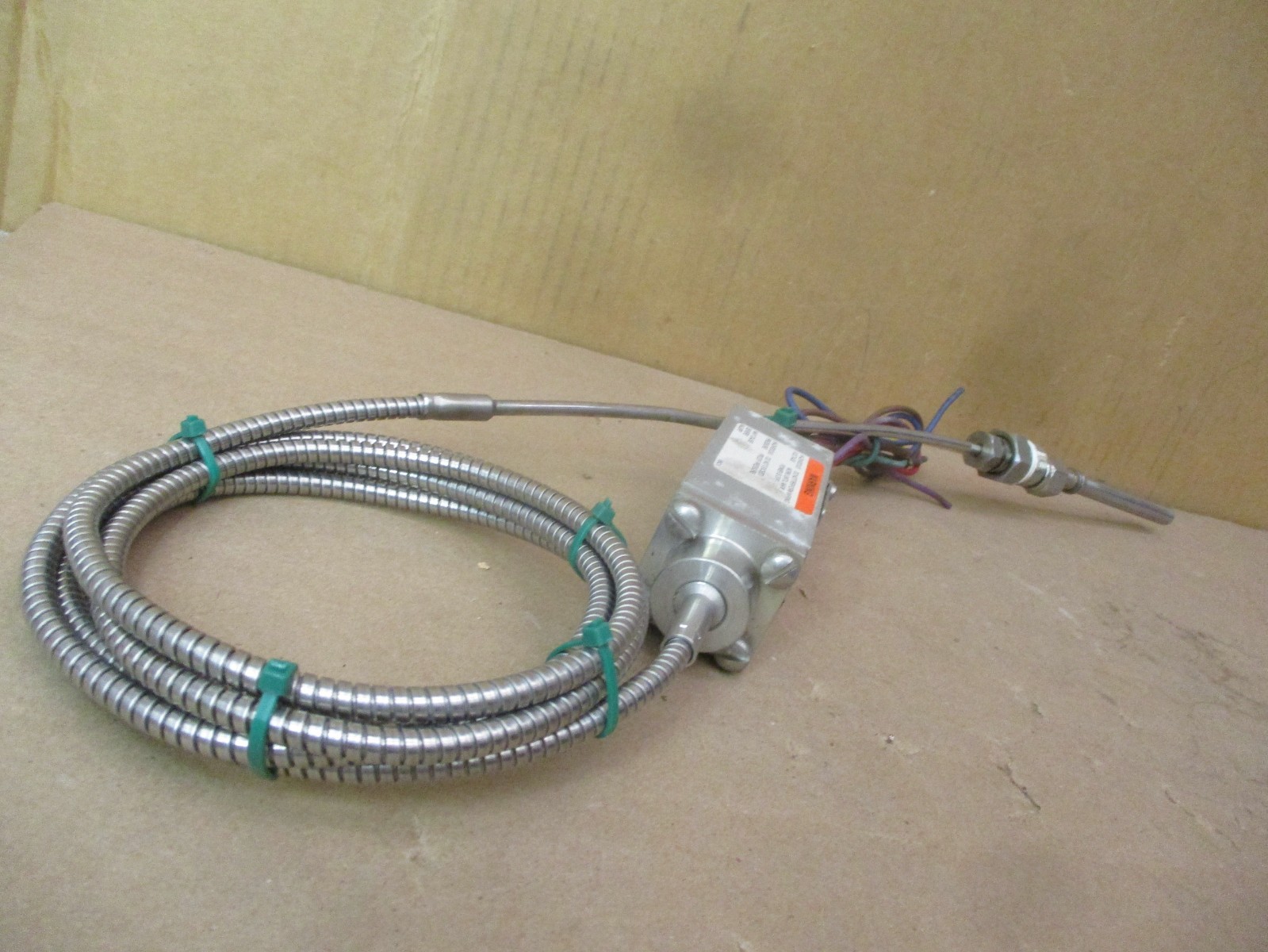 ITT Neo-Dyn 132TC5FCC6R 95-200F Adjustable Temperature Switch 52816PRX