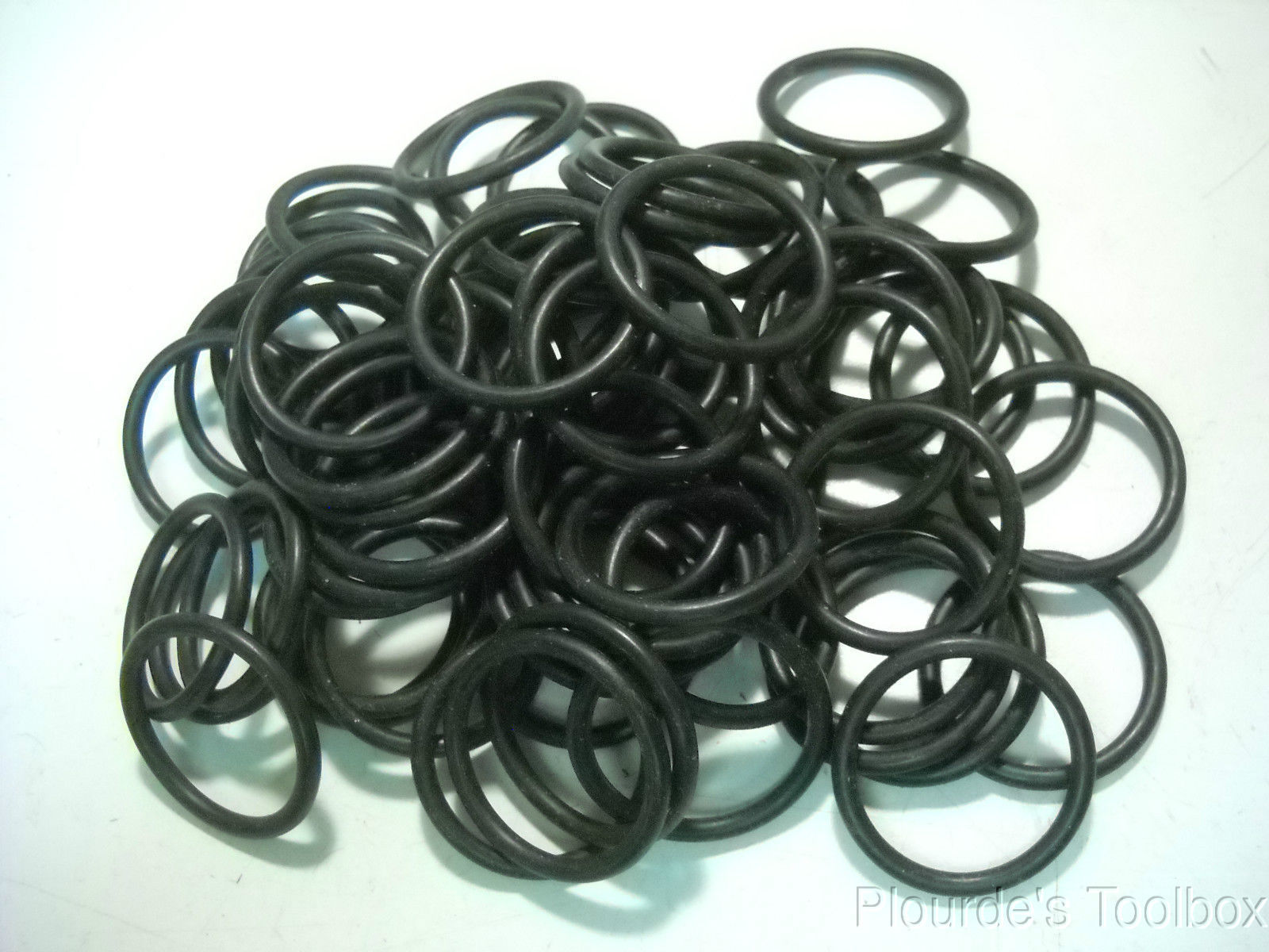 Lot of (80) Buna-N 1-3/16″ ID x 1/8″ Thickness O-Rings, 70 Durometer, Size 217