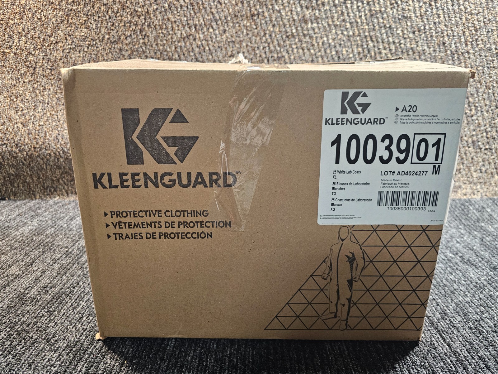 ( QTY 25 ) Kleenguard 10039 A20 White Lab Coat Snap Front, XL Size Disposable