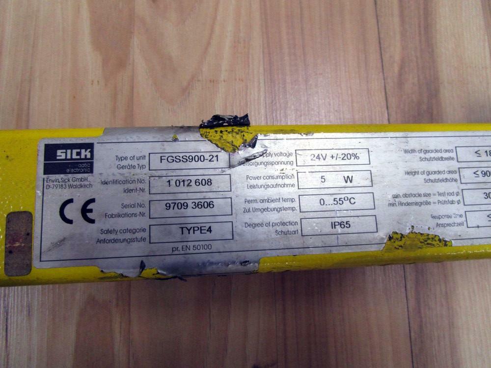 Sick FGSS900-21 Light Curtain Transmitter 1 012 608