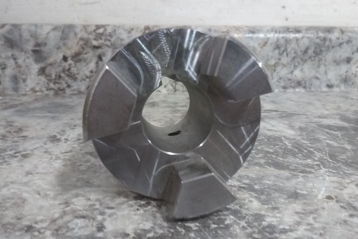 Boston Gear FC30 1-1/4 1-1/4 In Bore Diameter 3450 Max RPM Shaft Coupler Body