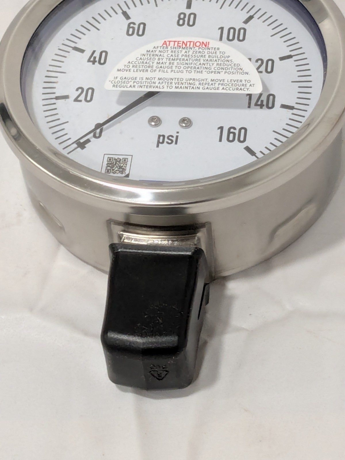 WIKA Pressure Gauge 4″ Dial, 0 to 160 psi, 1/2″ Thread, NPT Lower Mount 9768556