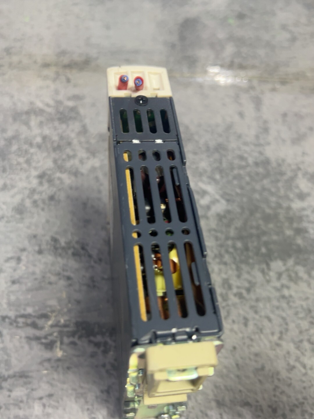 1P schneider ABL8REM24030 Accept counteroffer