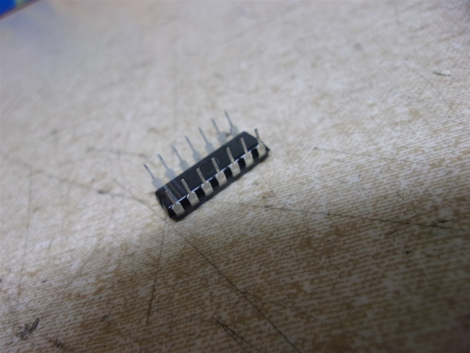 NEW Motorola MC1814P 7921 14-Pin IC Integrated Circuit *FREE SHIPPING*