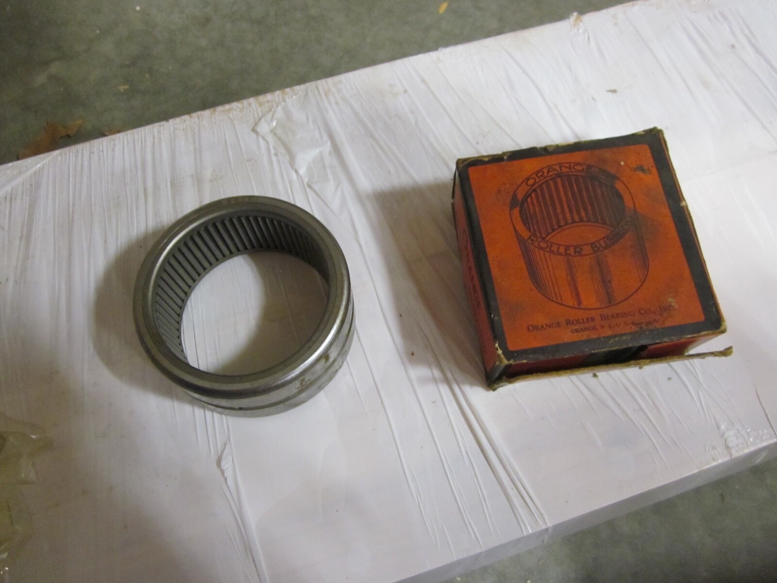 Orange Needle Roller Bearing 8517 NOS