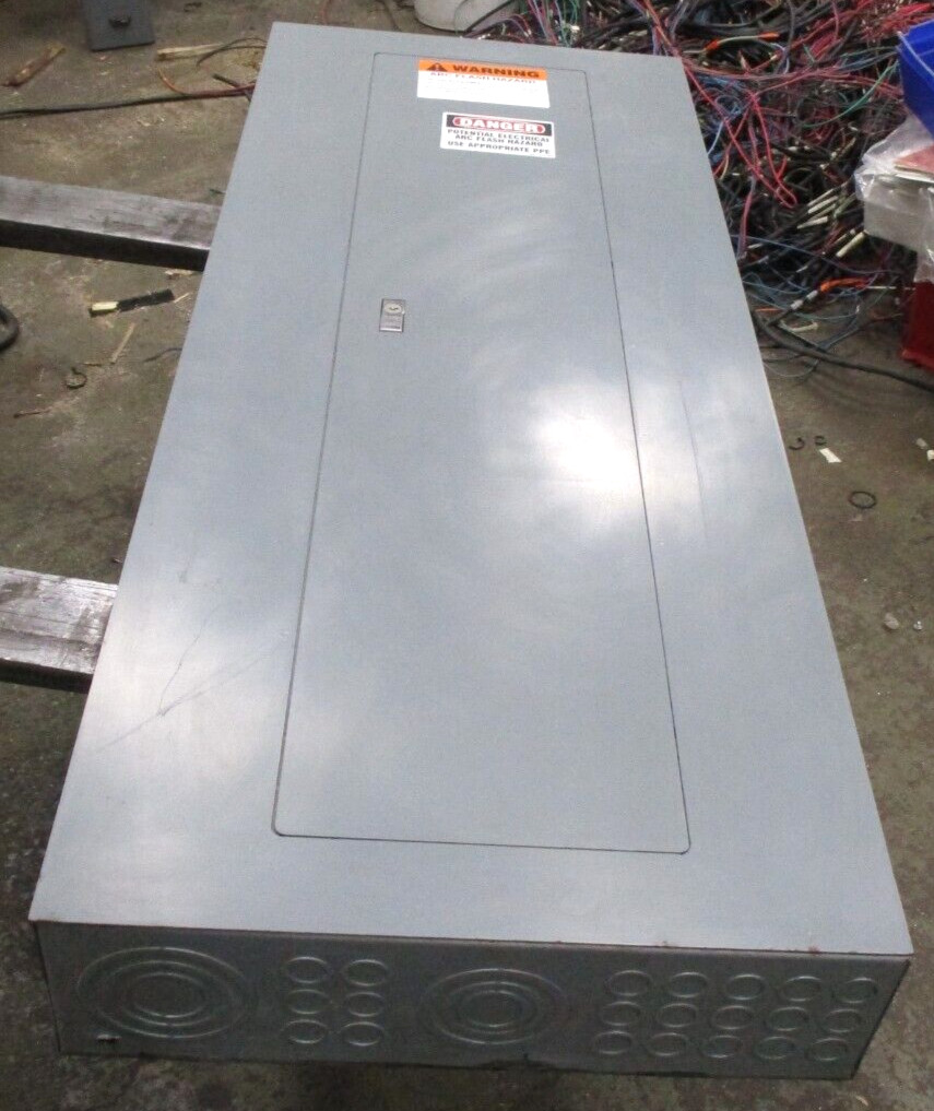 Square D NQ0D42L225CU PanelBoard Circuit Breaker 120/240 VAC 3 Wire 1 PH A8489AB