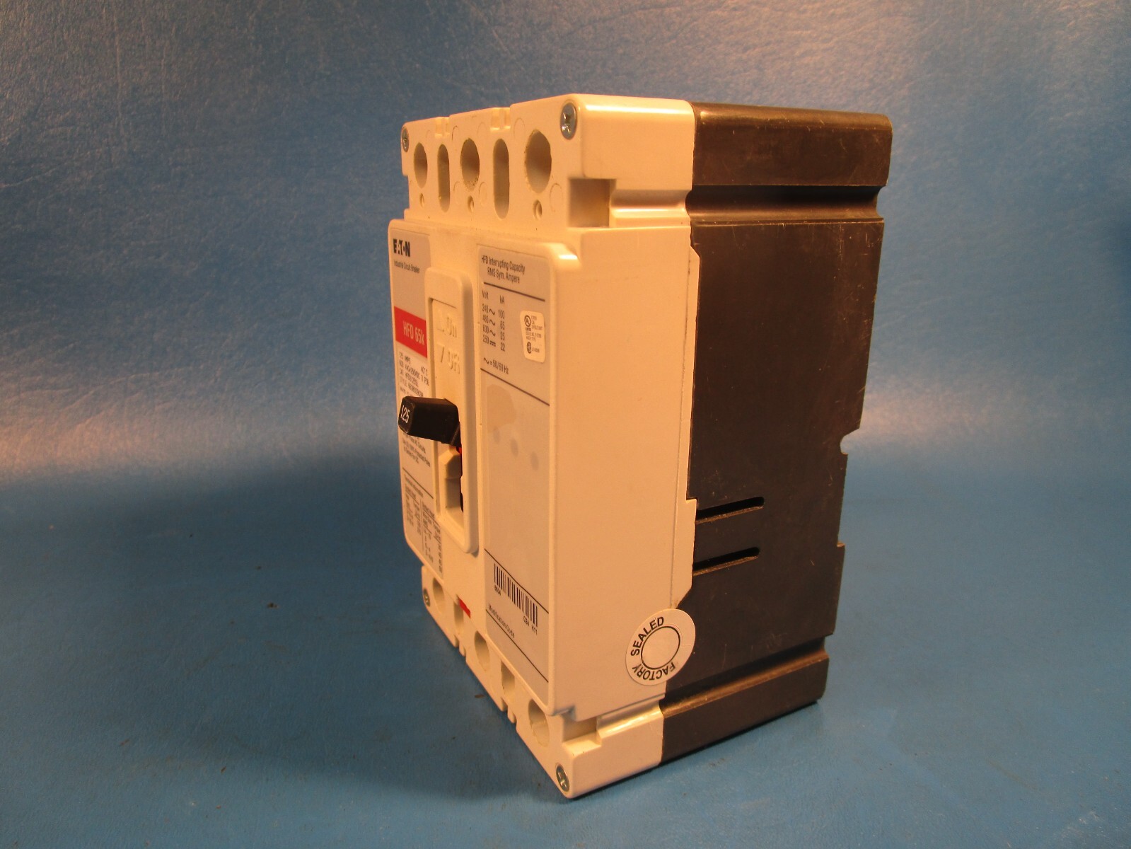 Eaton HFD3125SL, Molded Case Breakers (MCCBs) HFD 3P 125A 600V 50/60Hz 3Ph F Fra
