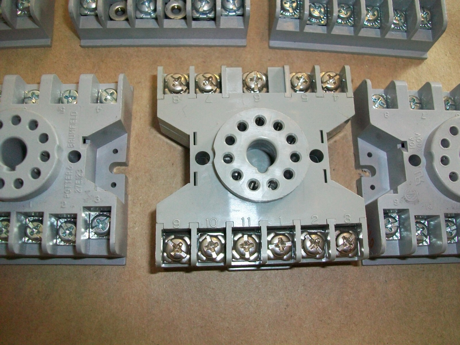 7pc P&B / Eagle Signal Relay Socket Base 27E123 60 SR3P-06 USED