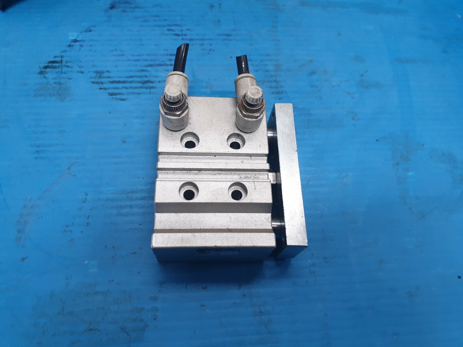 SMC MGPM20TF-10 COMPACT CYLINDER (RS2.1B1)