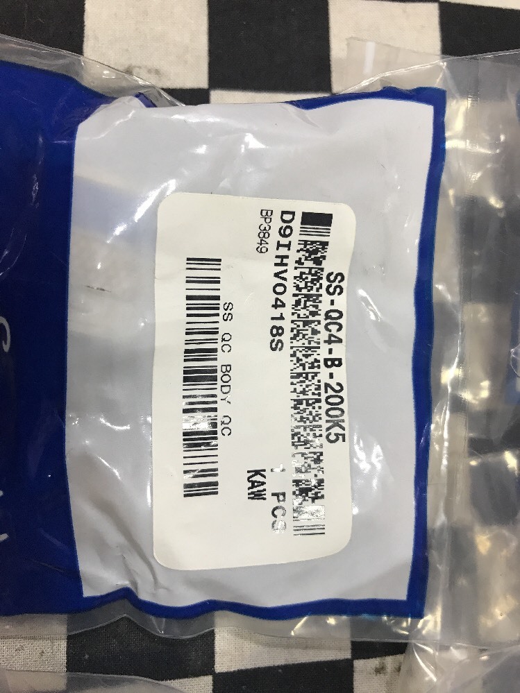 5x Swagelok Quick Connect 1/8″ TUBE, SS-QC4-B-200K5, SHIPSAMEDAY BOX 1#1603C1