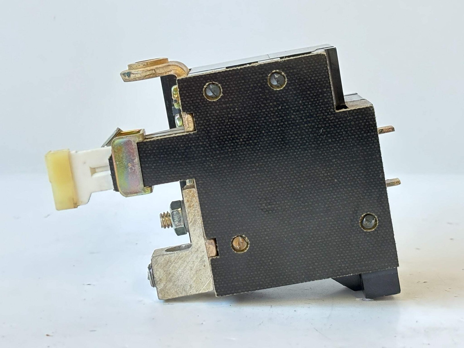 2PK Telemecanique E20F0L1 Solid-State Overload Relay, 600 V, 85–115 A