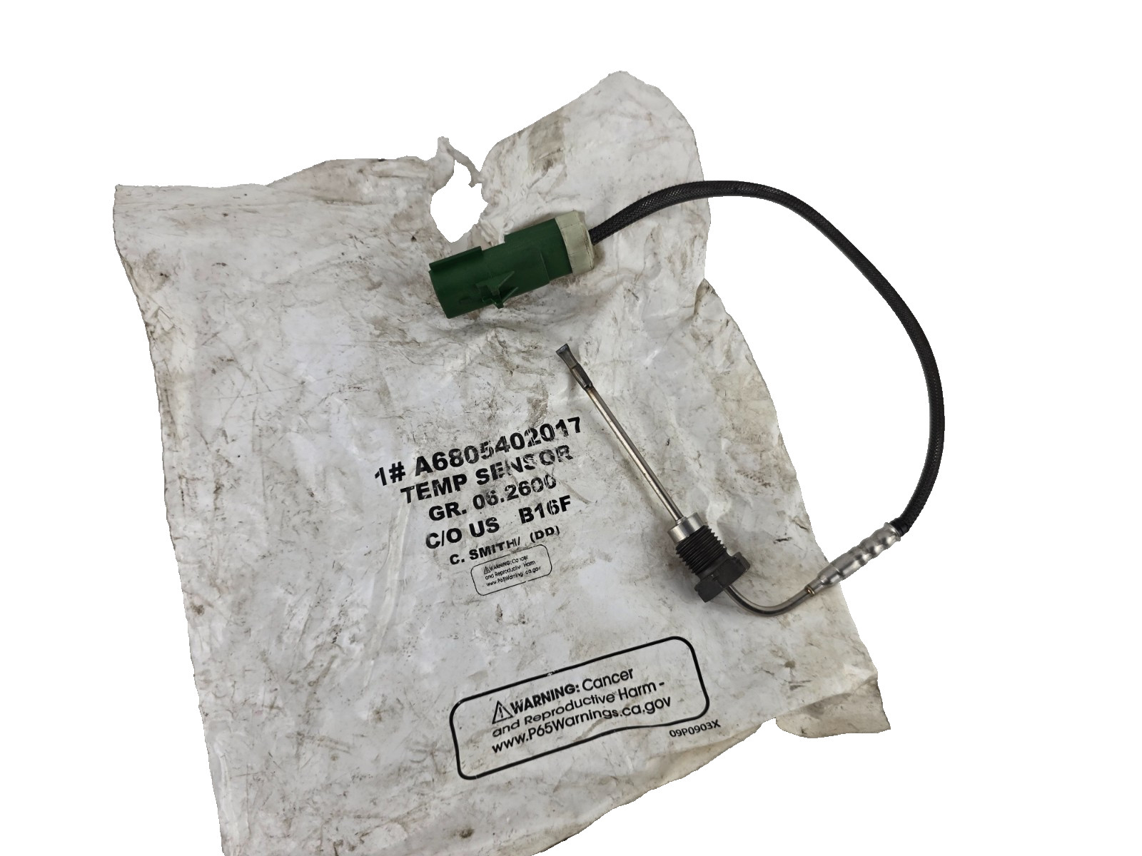 NOS Genuine Detroit Diesel A6805402017 Heavy Duty Exhaust Gas Temperature Sensor
