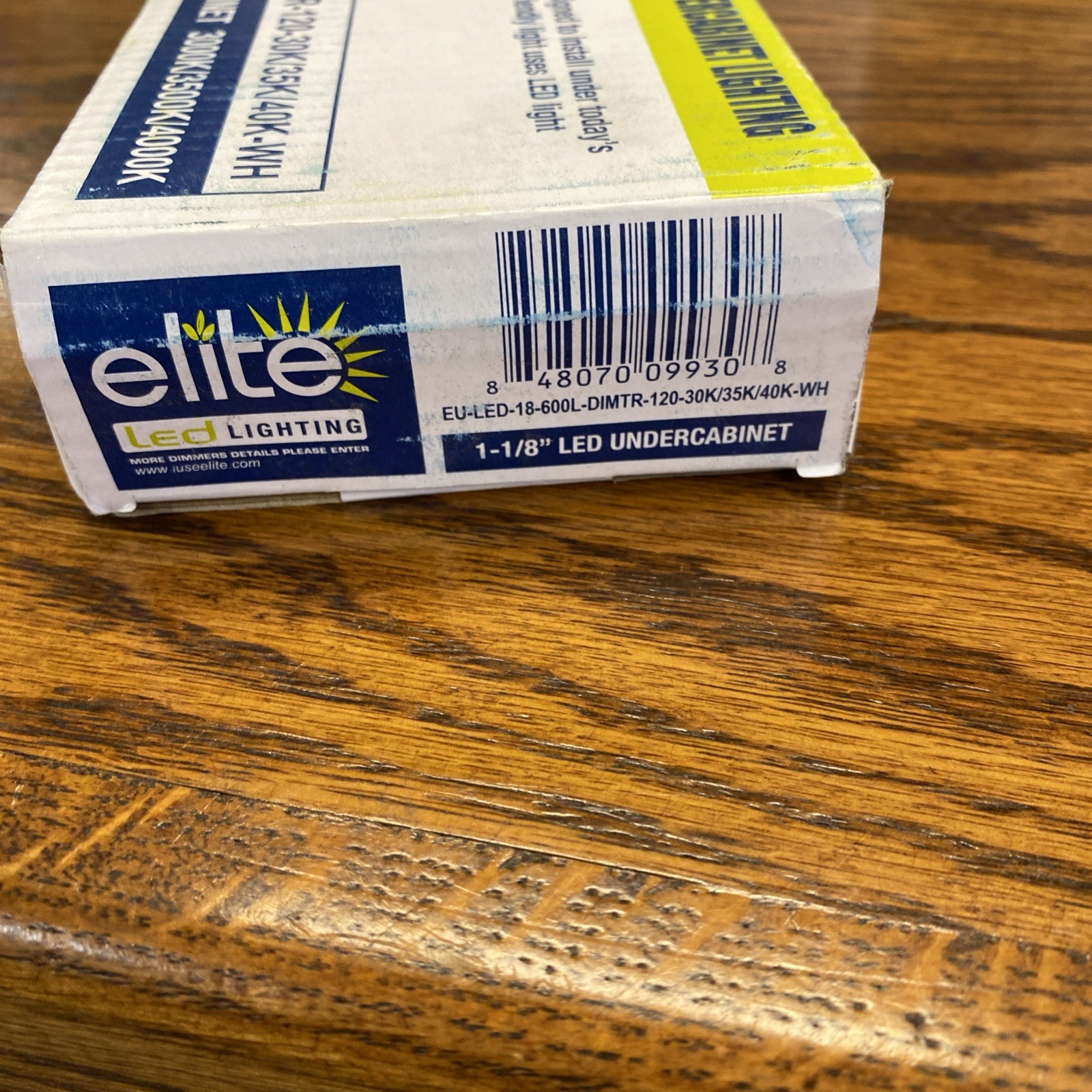 Elite Lighting EU-LED-18-600L-DIMTR-120-30K/35K/40K-WH LED Undercabinet 18″ 9 W